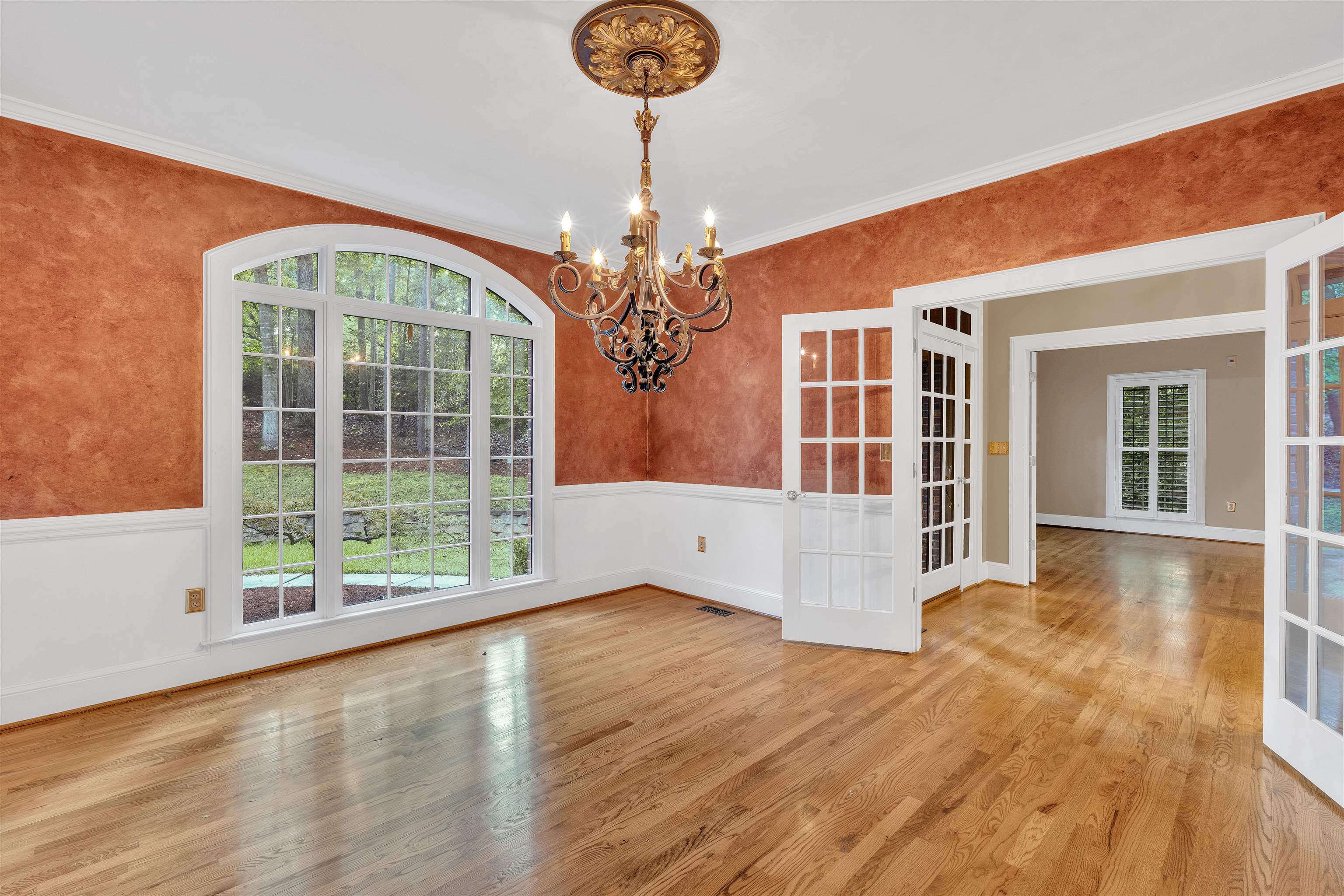 Spartanburg, South Carolina, 29306, United States, 4 Bedrooms Bedrooms, ,5 BathroomsBathrooms,Residential,For Sale,1913145