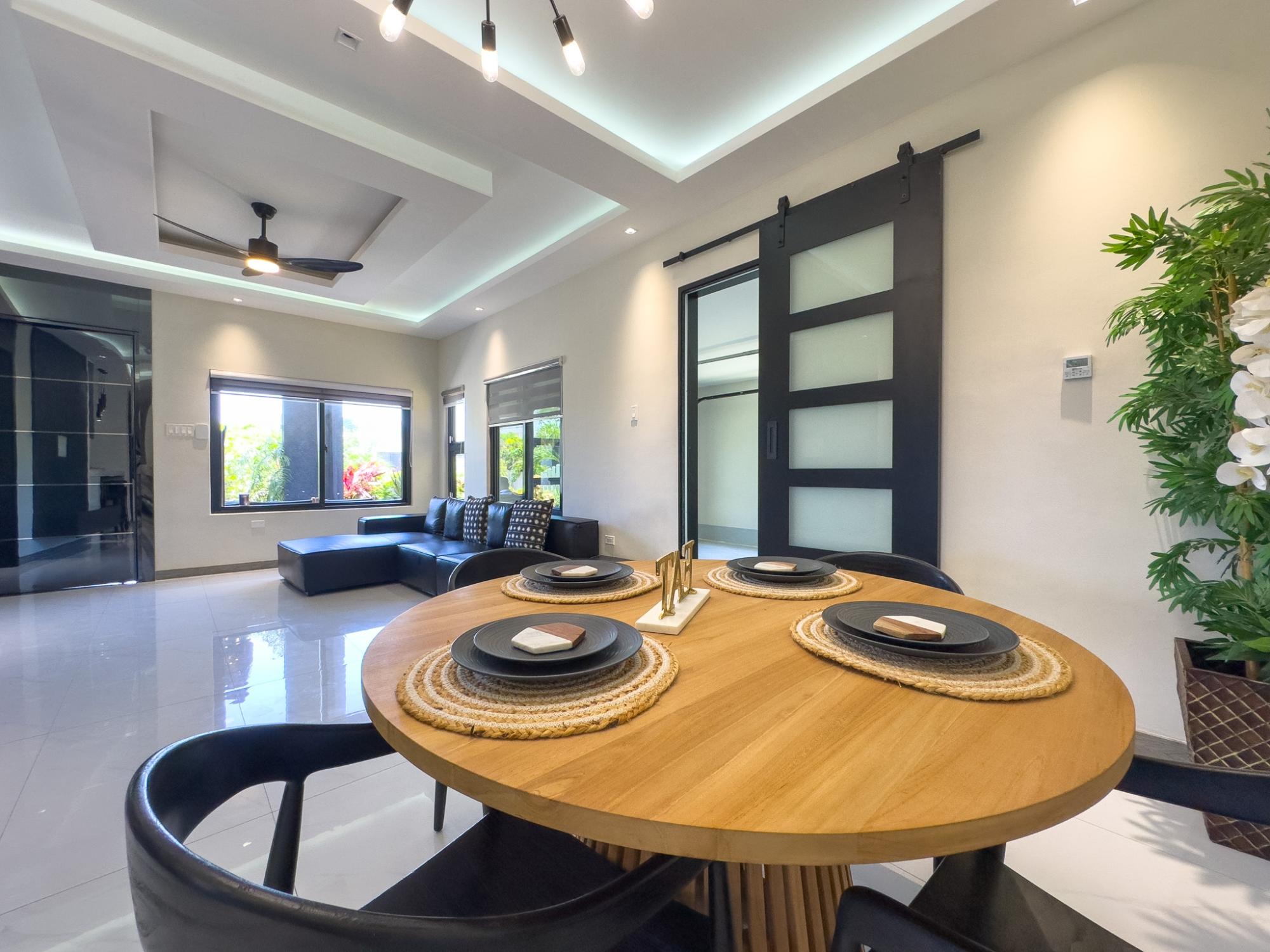 St. Ann, JM, 3 Bedrooms Bedrooms, ,4 BathroomsBathrooms,Residential,For Sale,1857683