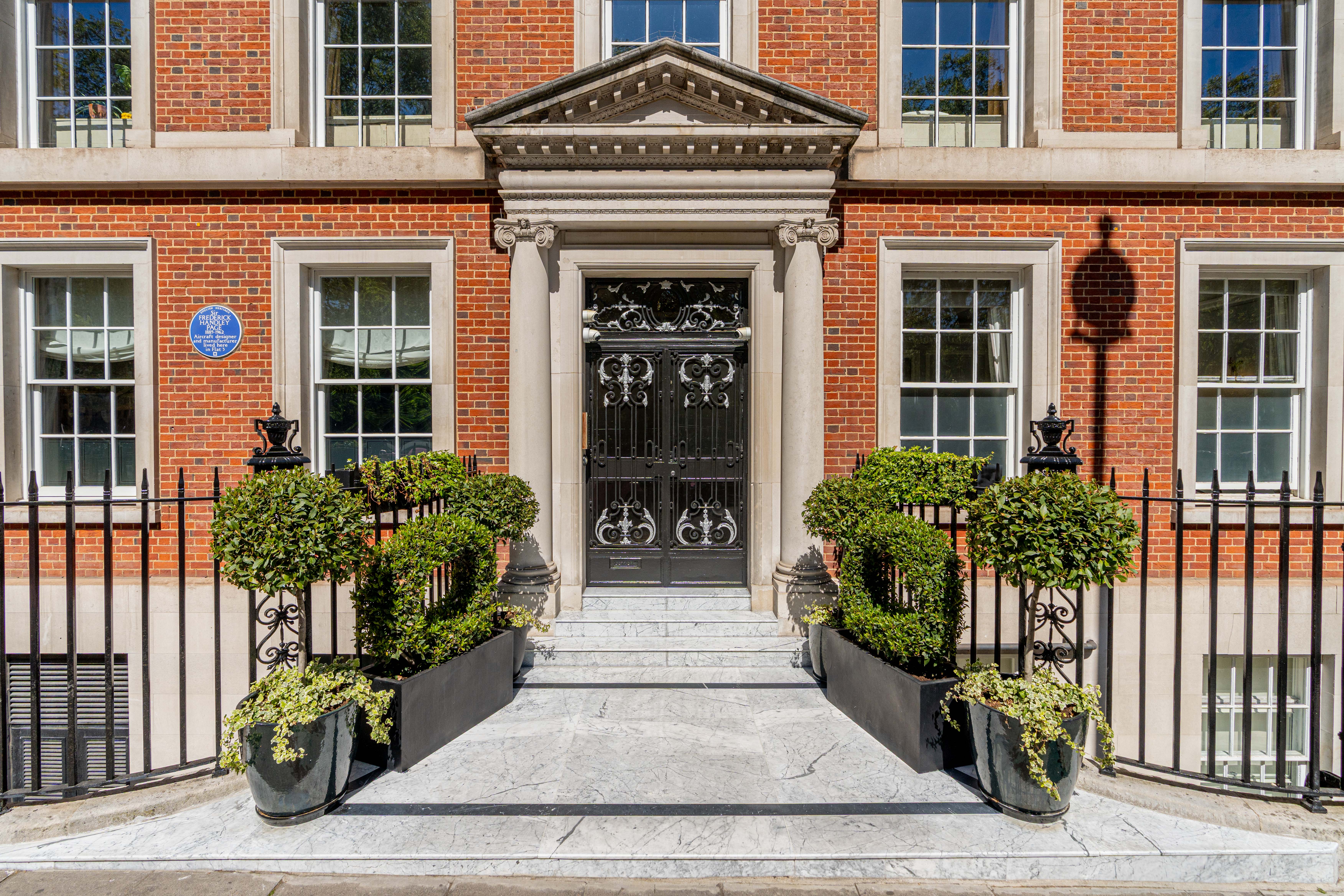  A Landmark Grosvenor Square Penthouse for Refurbishment and Auction - 物件實景