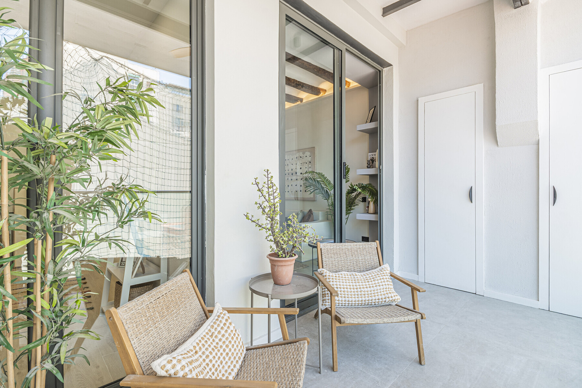  Apartment in a fully renovated building with a terrace in Marià Aguiló - 物件實景