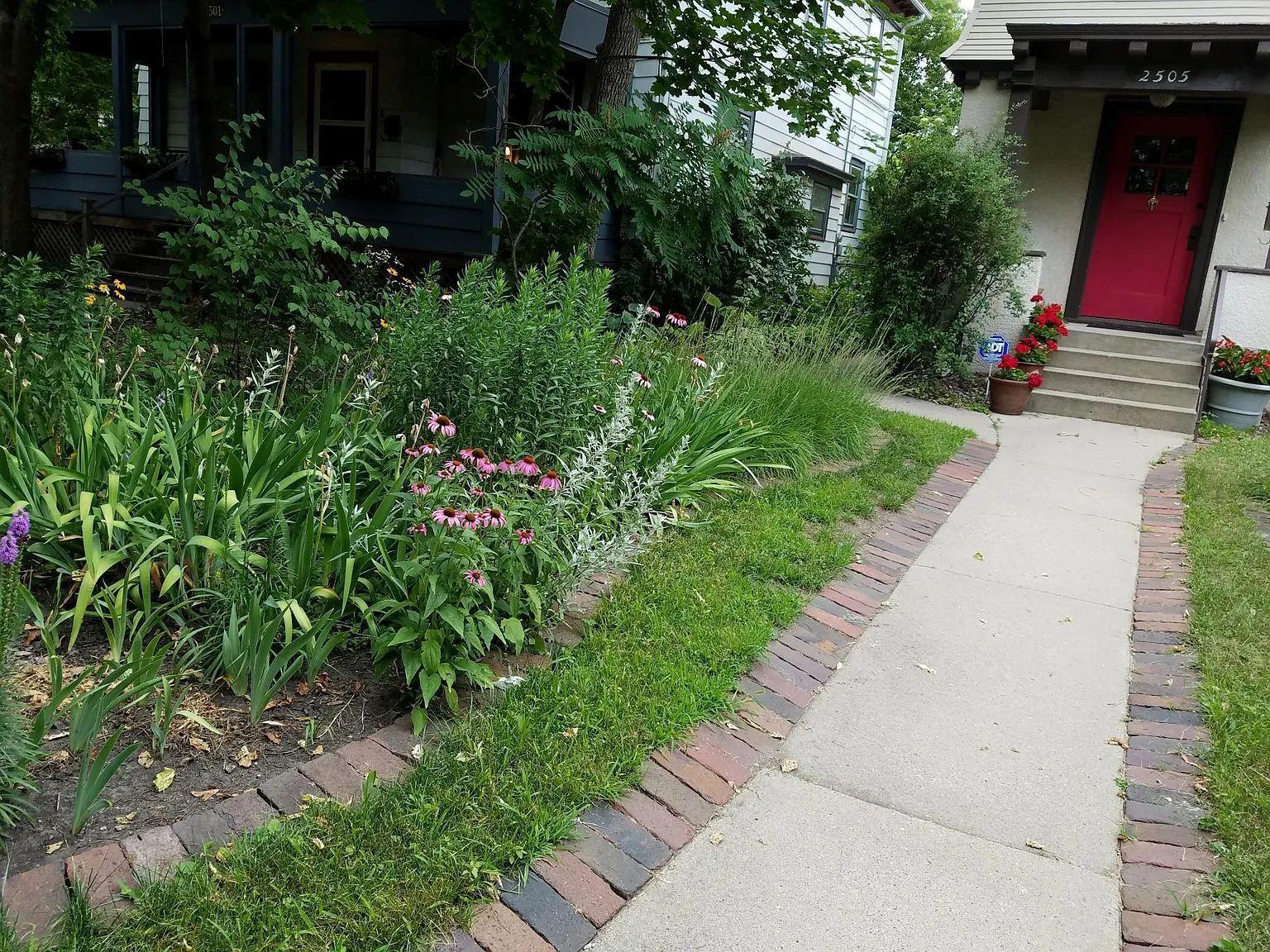 Minneapolis, Minnesota, 55404, United States, 6 Bedrooms Bedrooms, ,1 BathroomBathrooms,Residential,For Sale,1964958