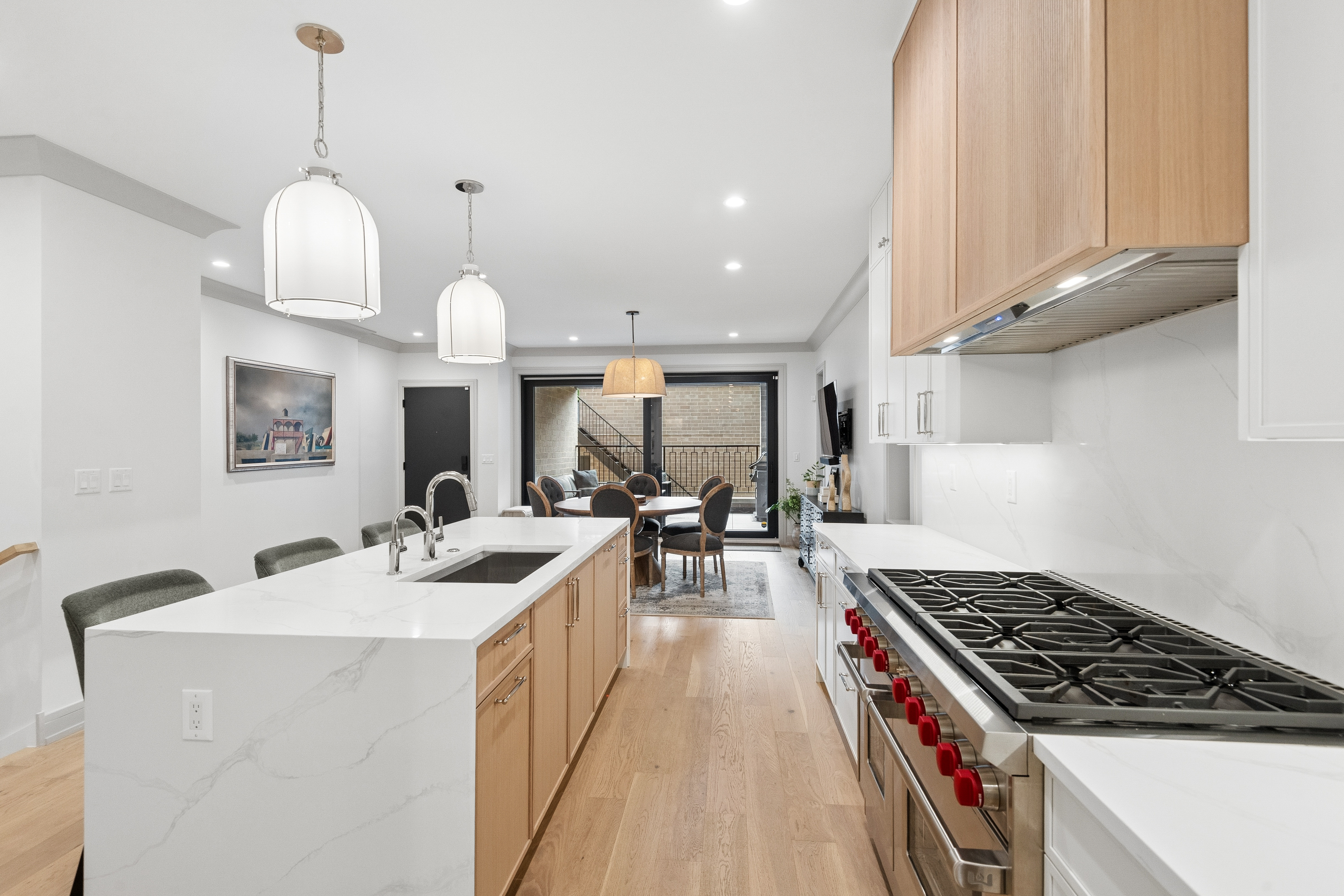  Welcome to this Exceptional Duplex Residence in theHheart of Lincoln Park - 物件實景