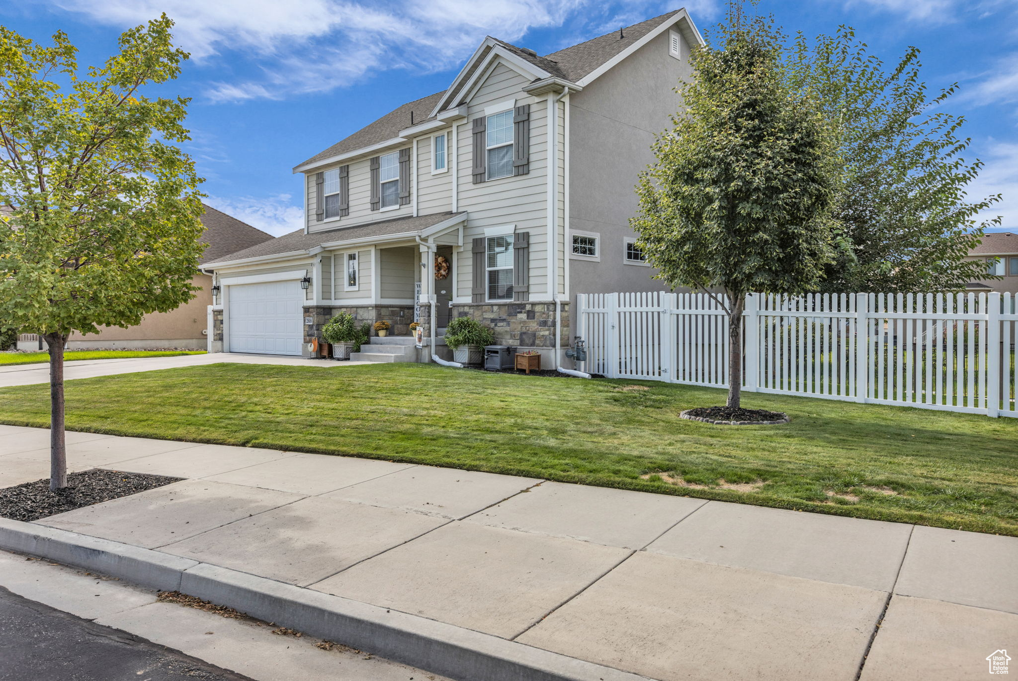 West Valley City, Utah, 84120, United States, 5 Bedrooms Bedrooms, ,4 BathroomsBathrooms,Residential,For Sale,1940375