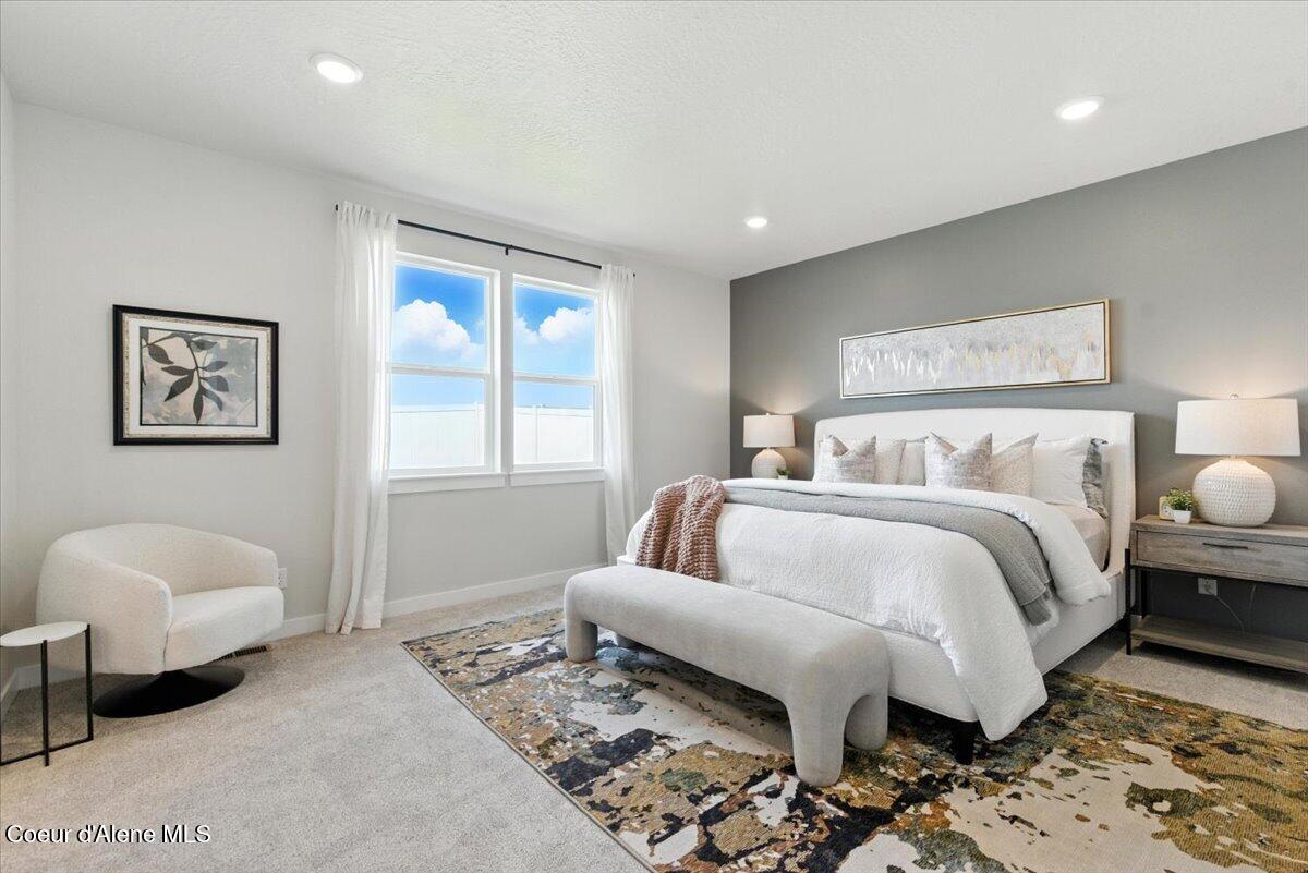 Coeur d'Alene, Idaho, 83815, United States, 4 Bedrooms Bedrooms, ,3 BathroomsBathrooms,Residential,For Sale,2009253