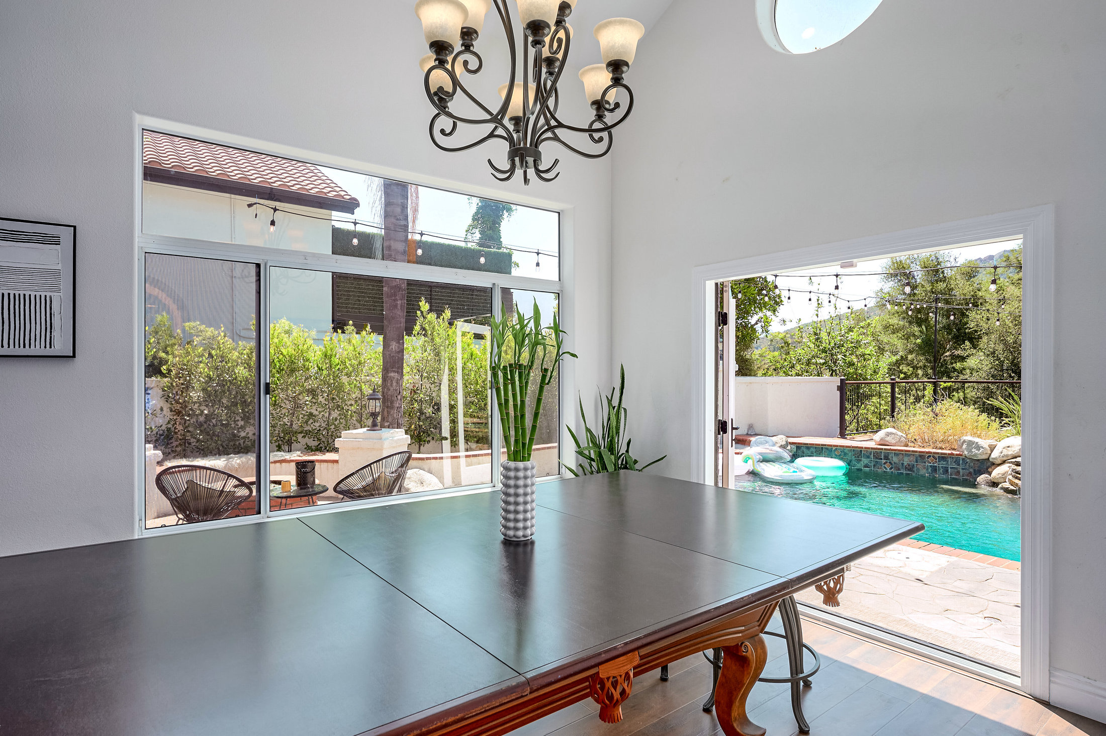  2554 Kirsten Lee Drive, Westlake Village - 物件實景