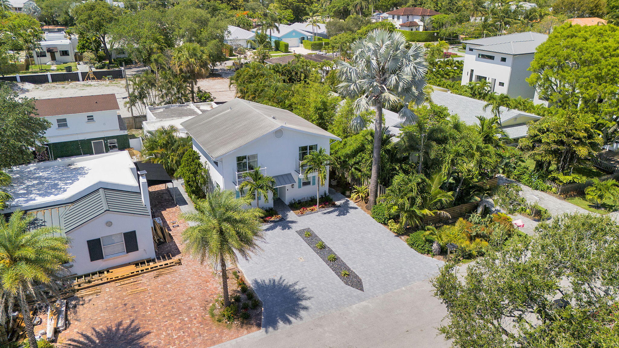 Delray Beach, Florida, 33444, United States, 6 Bedrooms Bedrooms, ,4 BathroomsBathrooms,Residential,For Sale,1836889