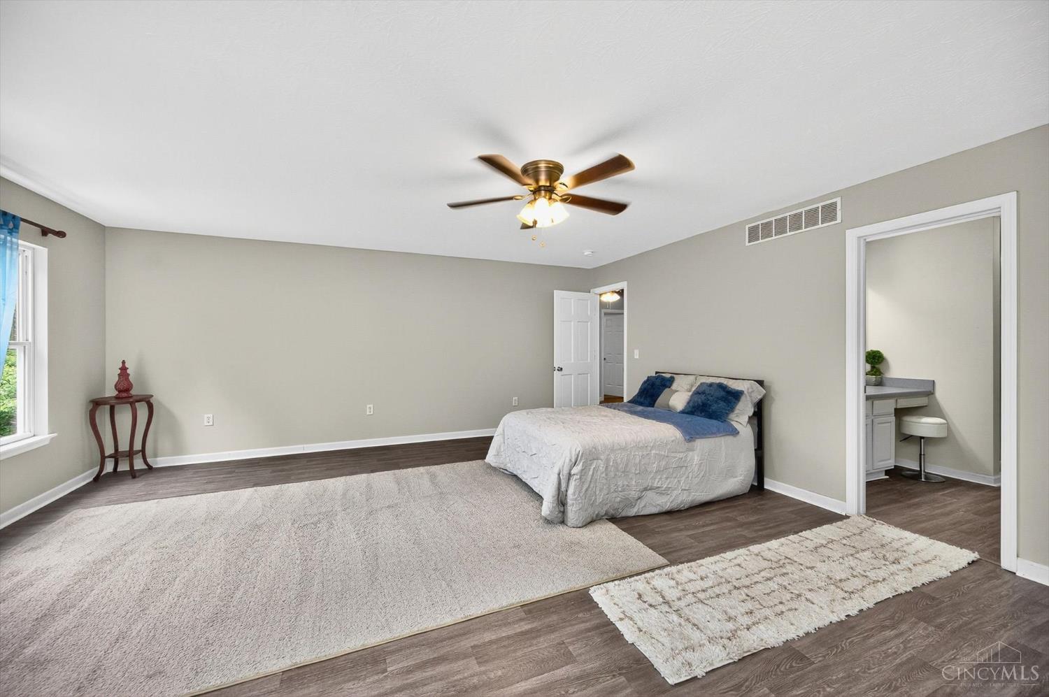 Goshen Twp, Ohio, 45122, United States, 4 Bedrooms Bedrooms, ,3 BathroomsBathrooms,Residential,For Sale,1910937