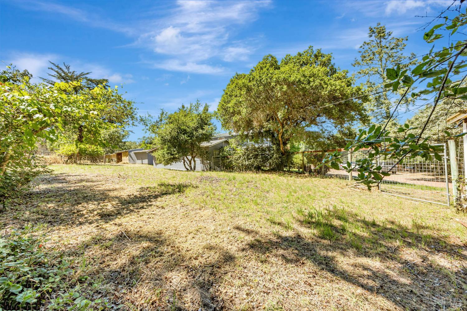 Sebastopol, California, 95472, United States, 3 Bedrooms Bedrooms, ,3 BathroomsBathrooms,Residential,For Sale,1903540