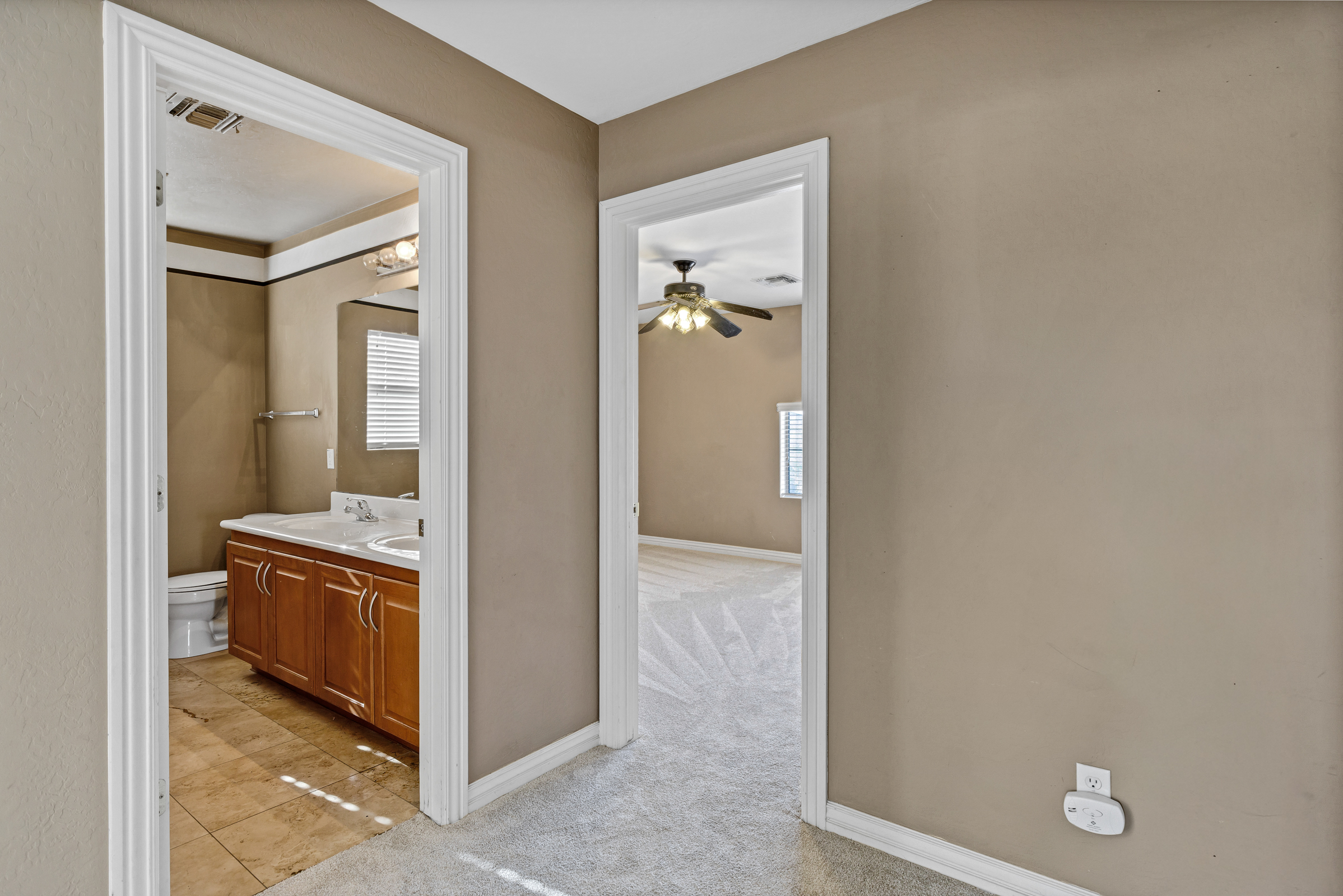 Mesa, Arizona, 85207, United States, 5 Bedrooms Bedrooms, ,4 BathroomsBathrooms,Residential,For Sale,1976858