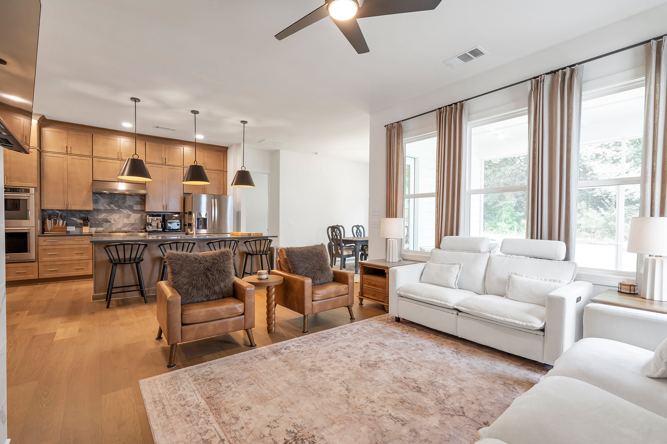  Experience Luxury, Comfort, and Effortless Living - 物件實景