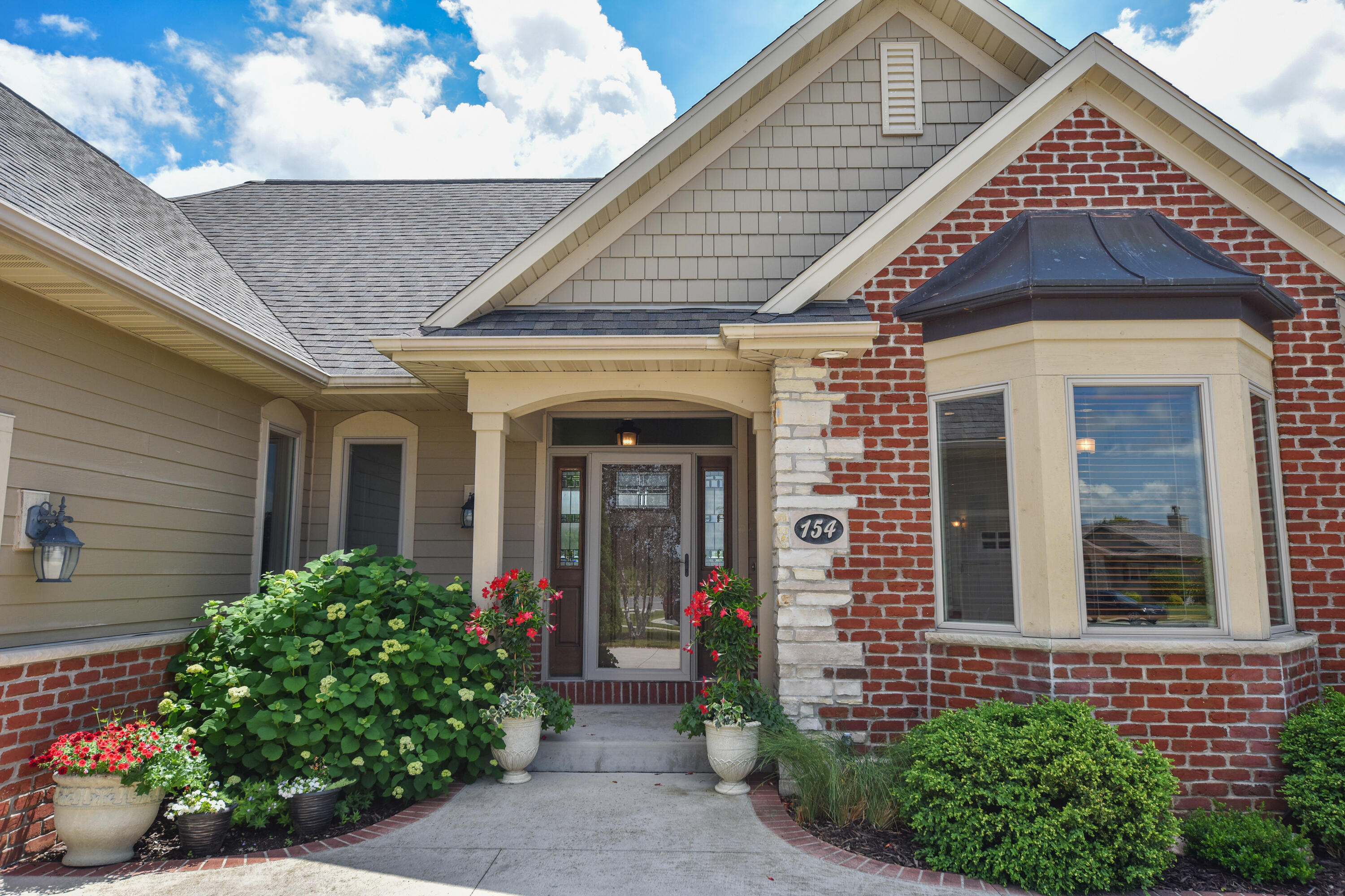 Cedar Grove, Wisconsin, 53013, United States, 3 Bedrooms Bedrooms, ,3 BathroomsBathrooms,Residential,For Sale,1967811
