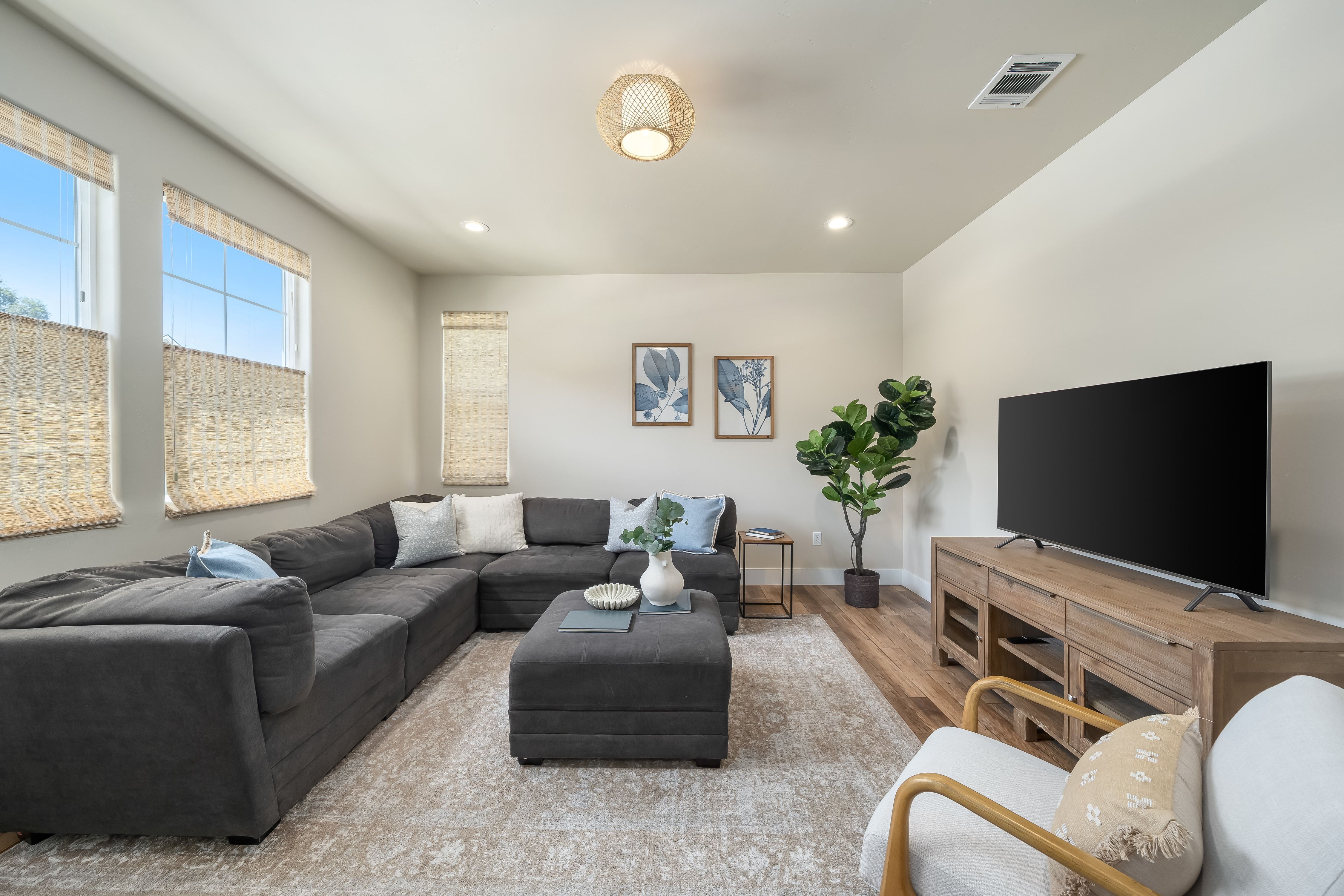  Premier Corner Residence in Creekstone at the Village - 物件實景