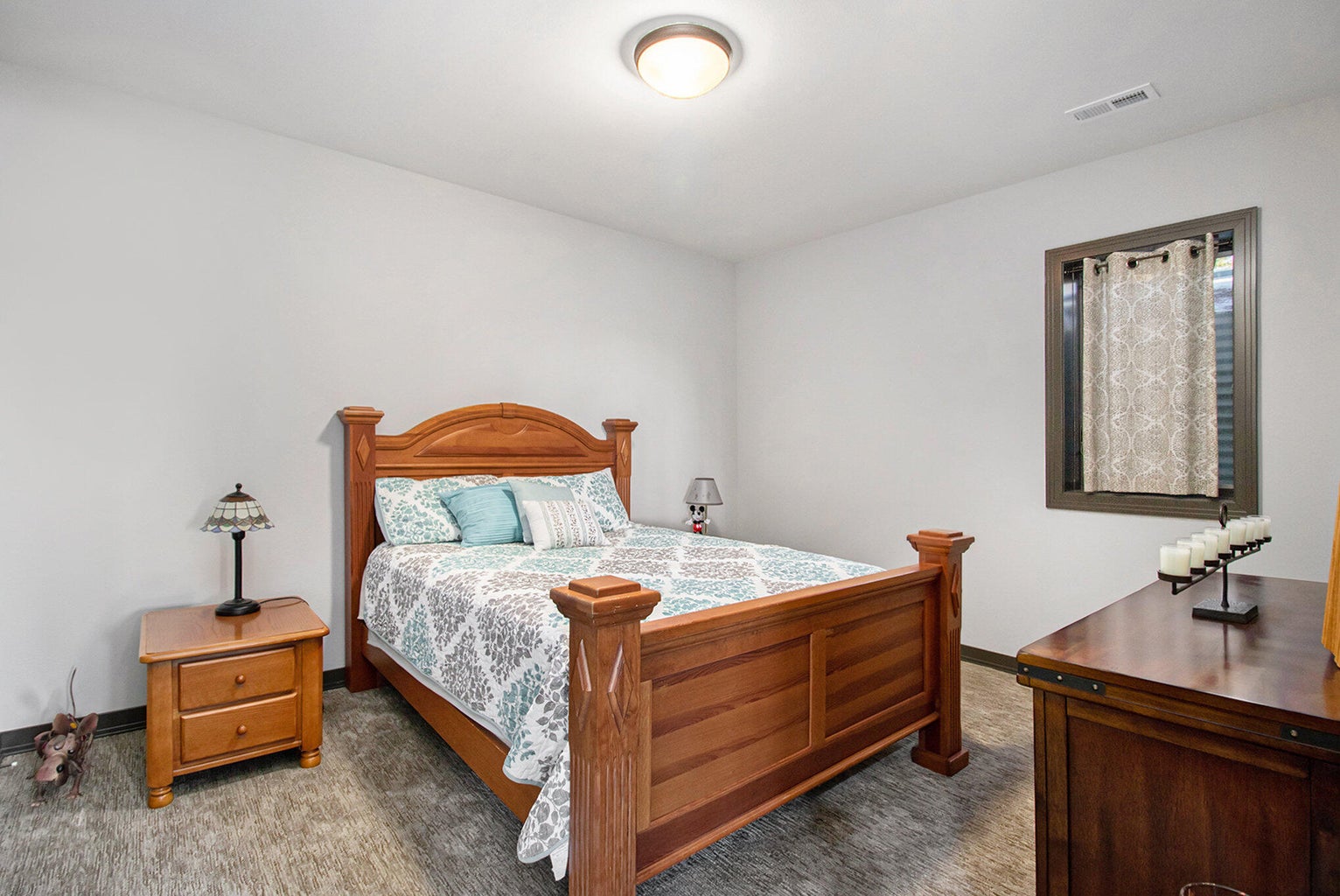 Brookings, South Dakota, 57006, United States, 4 Bedrooms Bedrooms, ,1 BathroomBathrooms,Residential,For Sale,1975642