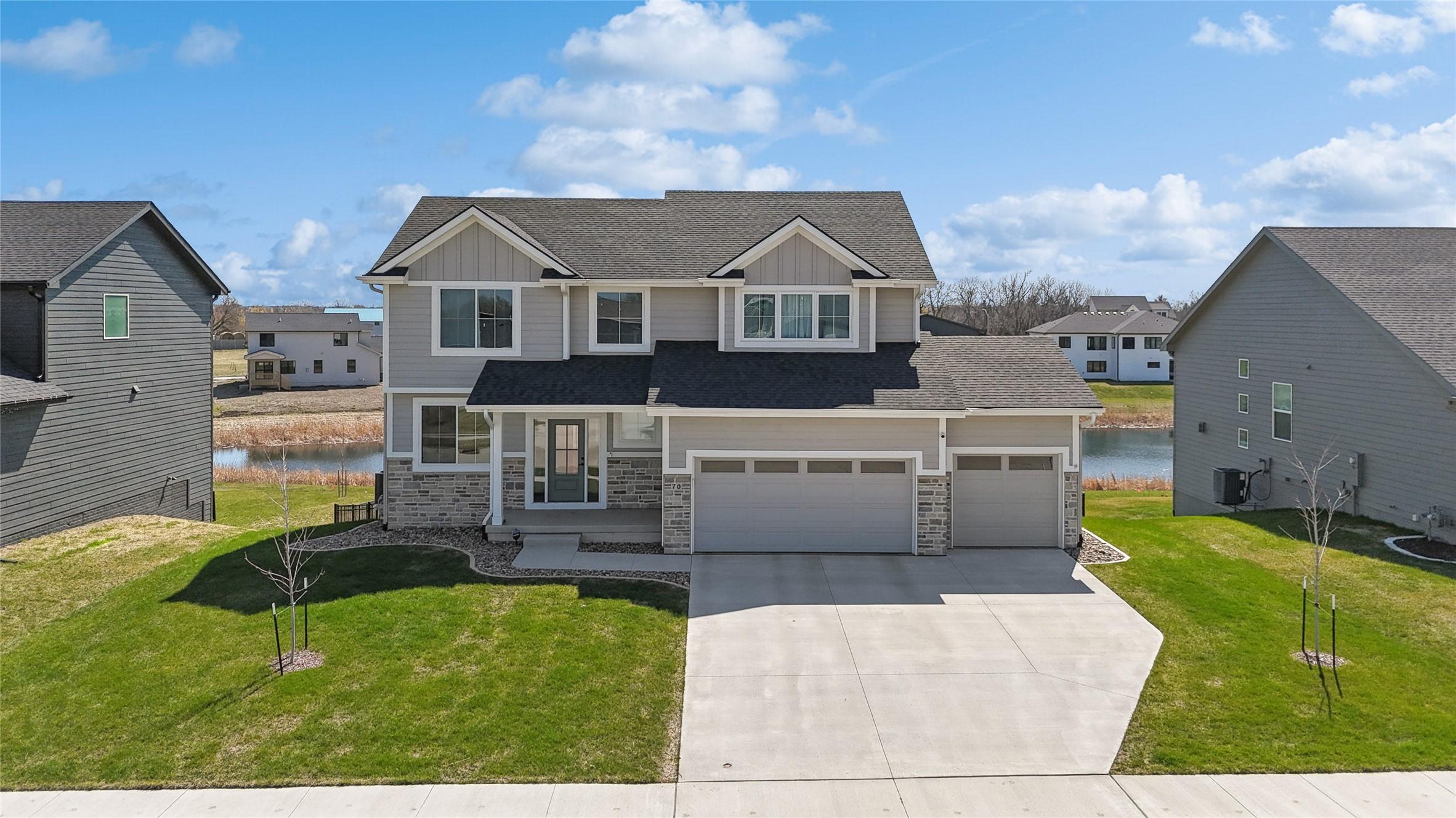Waukee, Iowa, 50263, United States, 4 Bedrooms Bedrooms, ,3 BathroomsBathrooms,Residential,For Sale,1879799