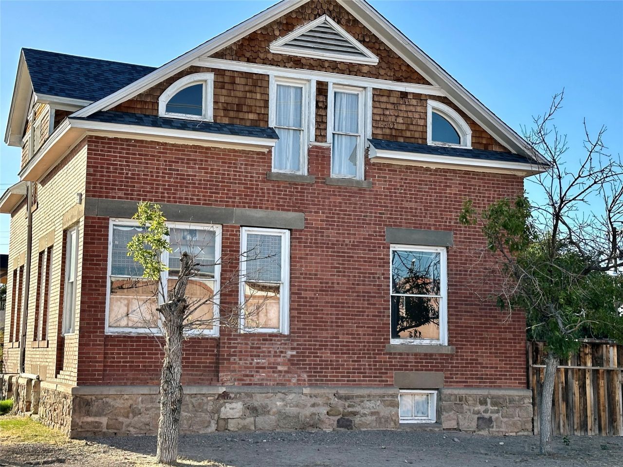 Albuquerque, New Mexico, 87102, United States, 3 Bedrooms Bedrooms, ,1 BathroomBathrooms,Residential,For Sale,1906017