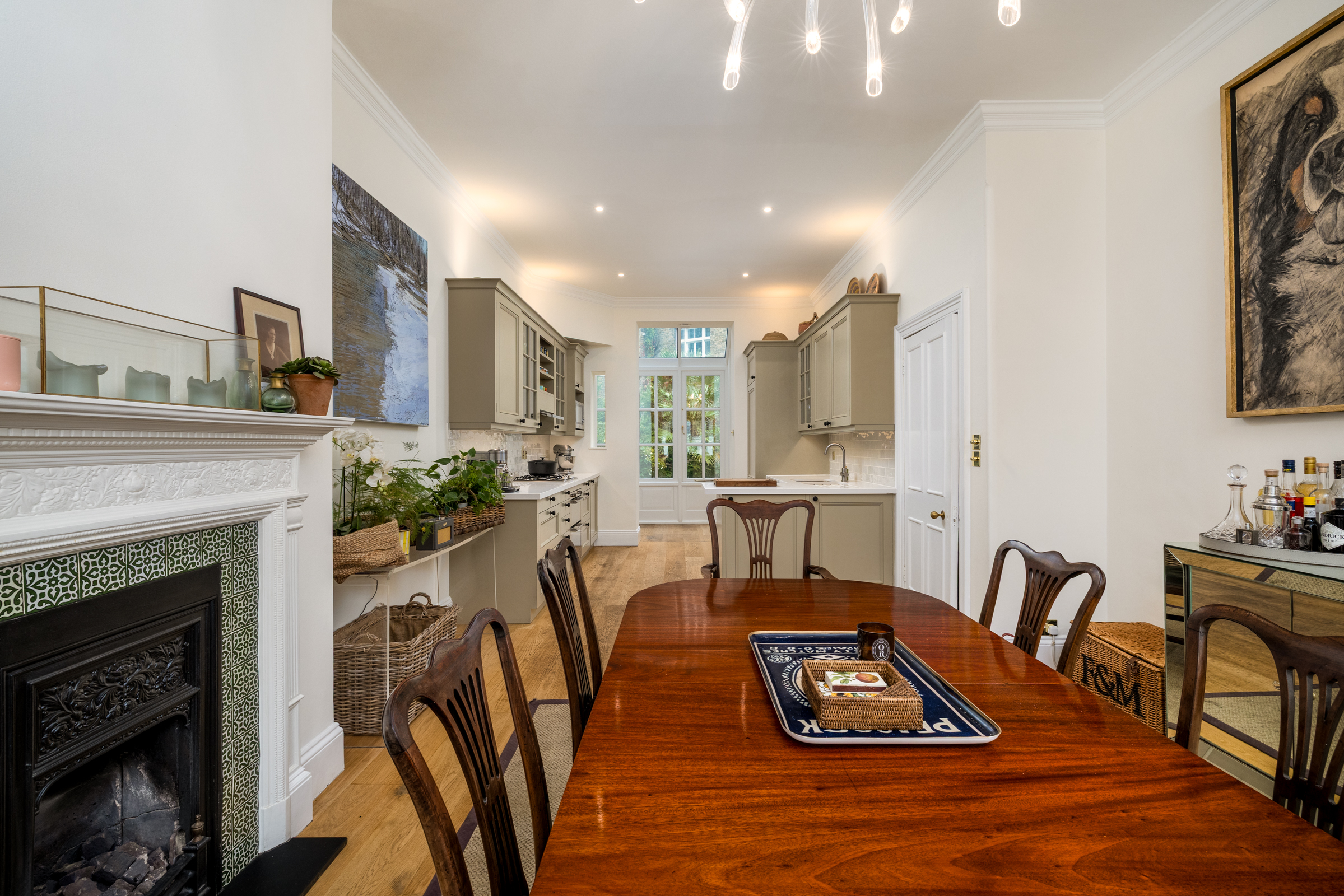  A Wide, Low-Built Townhouse Moments from Sloane Square - 物件實景