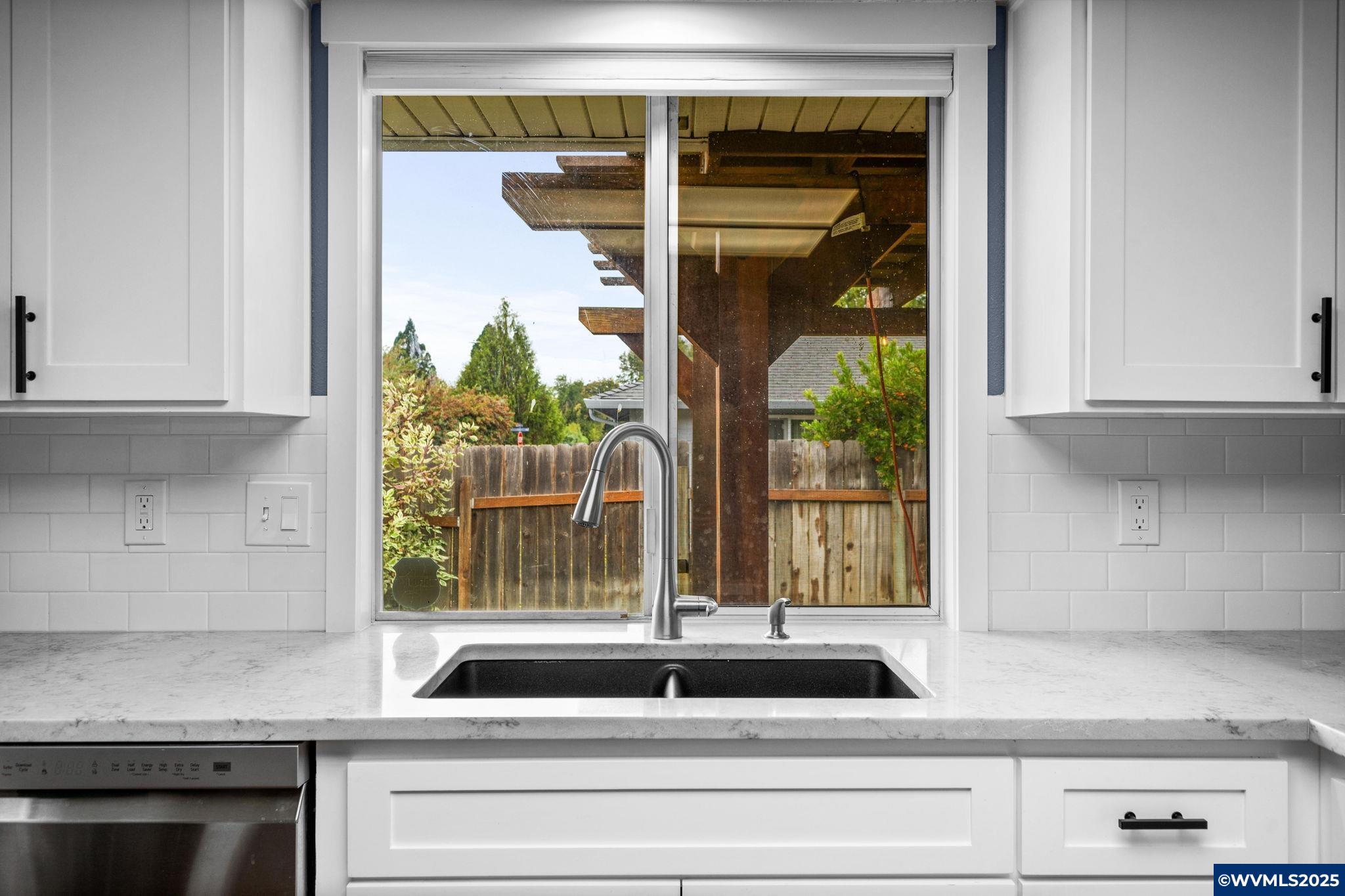 Keizer, Oregon, 97303, United States, 4 Bedrooms Bedrooms, ,3 BathroomsBathrooms,Residential,For Sale,1963080
