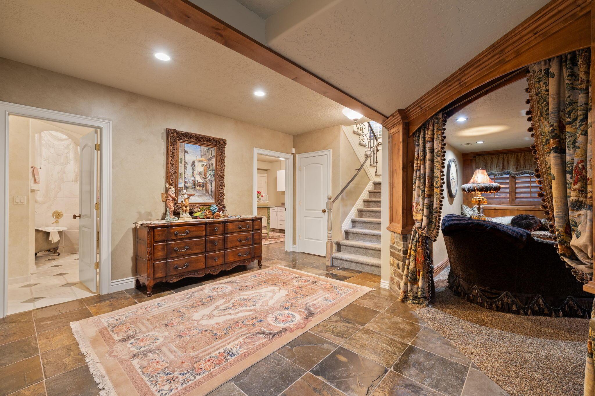 Salt Lake City, Utah, 84121, United States, 5 Bedrooms Bedrooms, ,6 BathroomsBathrooms,Residential,For Sale,1974562