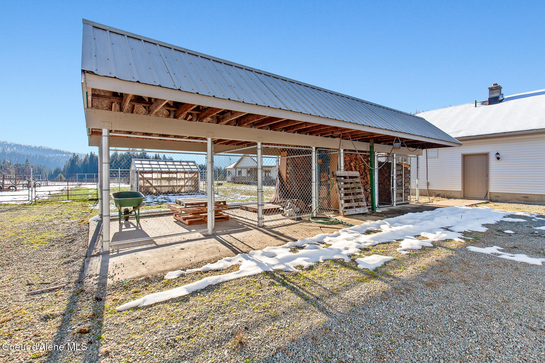 Wallace, Idaho, 83873, United States, 3 Bedrooms Bedrooms, ,3 BathroomsBathrooms,Residential,For Sale,2040255
