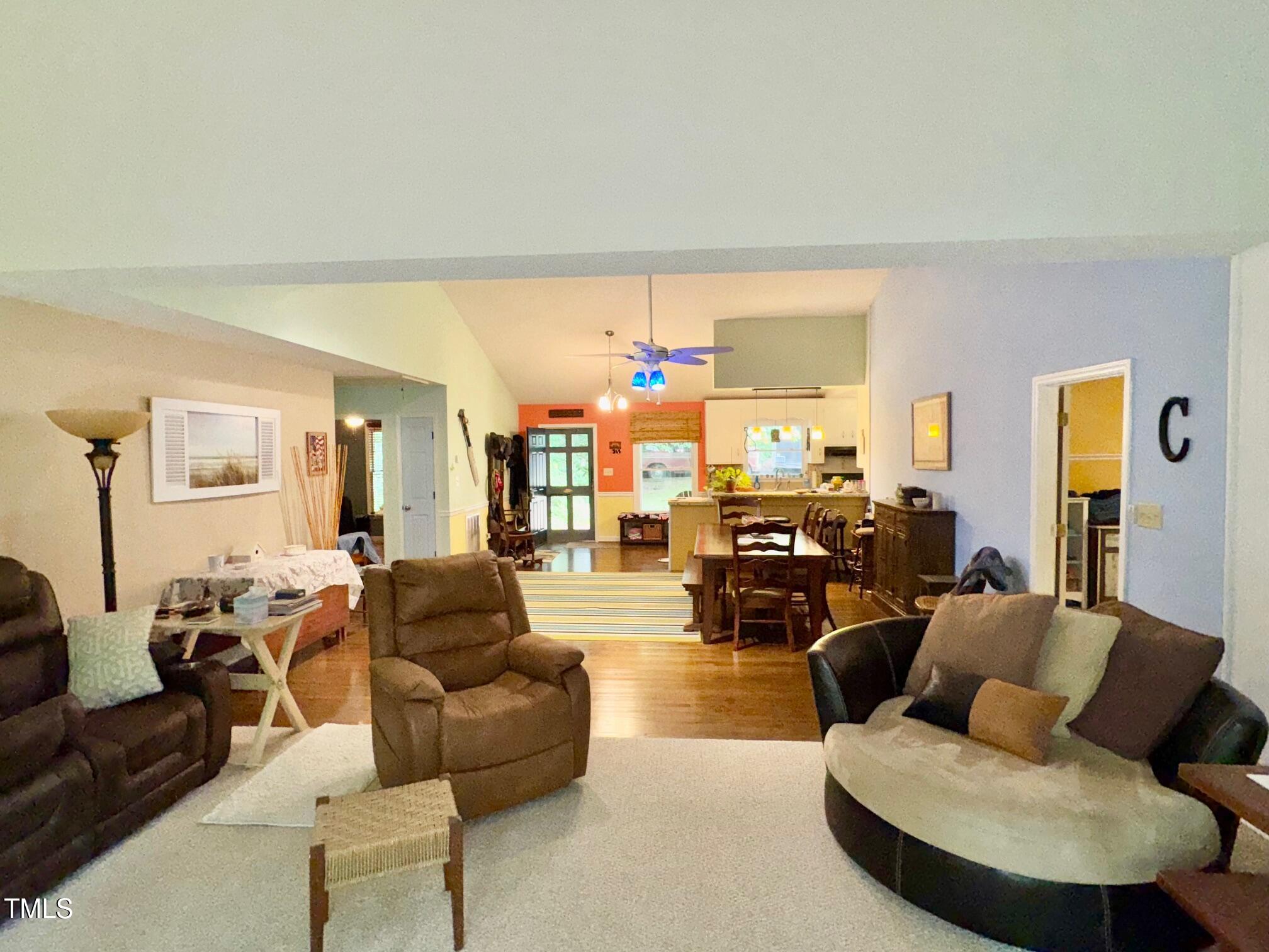 Henderson, North Carolina, 27537, United States, 3 Bedrooms Bedrooms, ,3 BathroomsBathrooms,Residential,For Sale,1848561