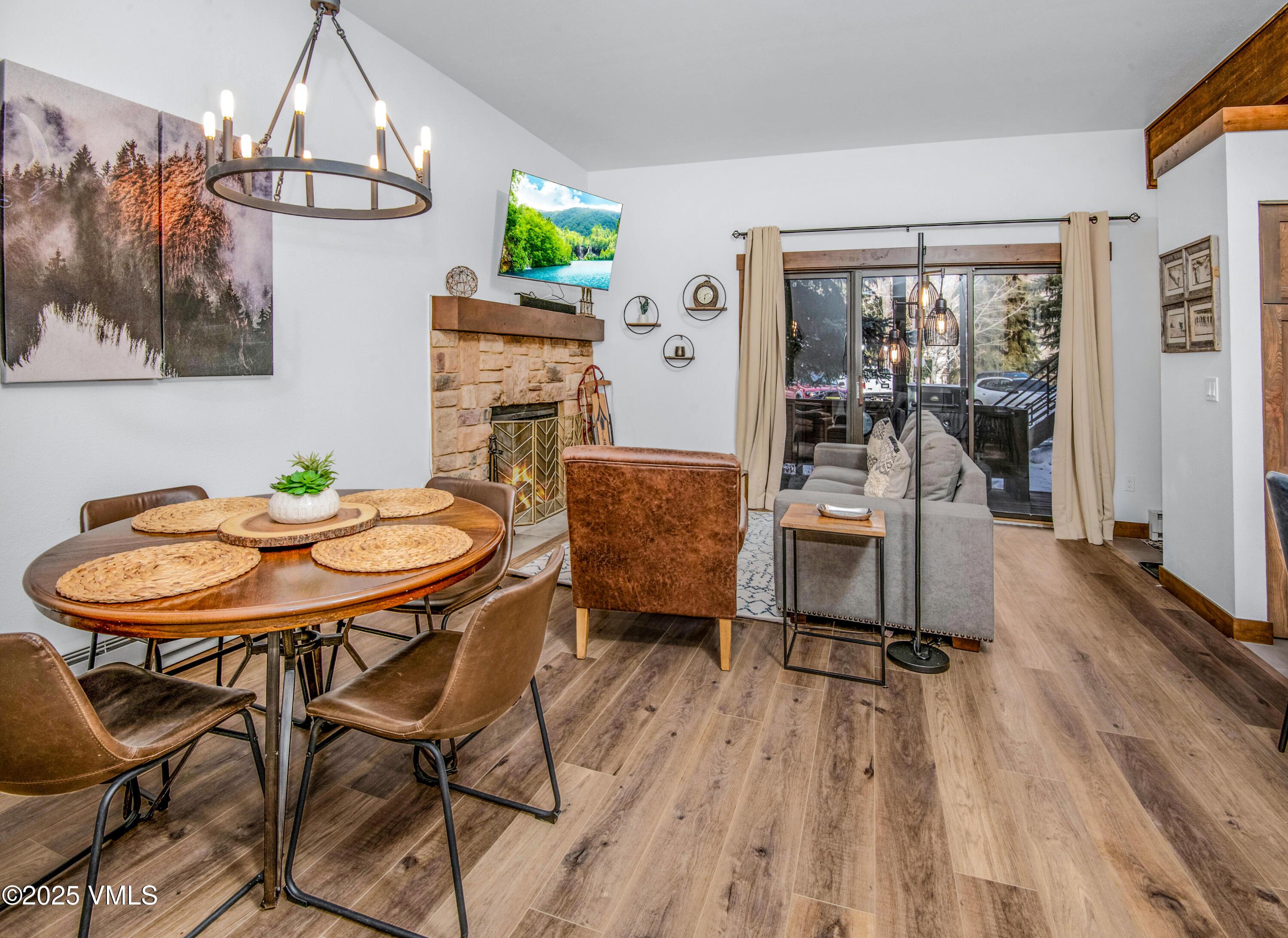 Eagle-Vail, Colorado, 81620, United States, 2 Bedrooms Bedrooms, ,2 BathroomsBathrooms,Residential,For Sale,1989630