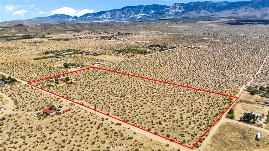 Lucerne Valley, California, 92356, United States, 6 Bedrooms Bedrooms, ,5 BathroomsBathrooms,Residential,For Sale,1986266