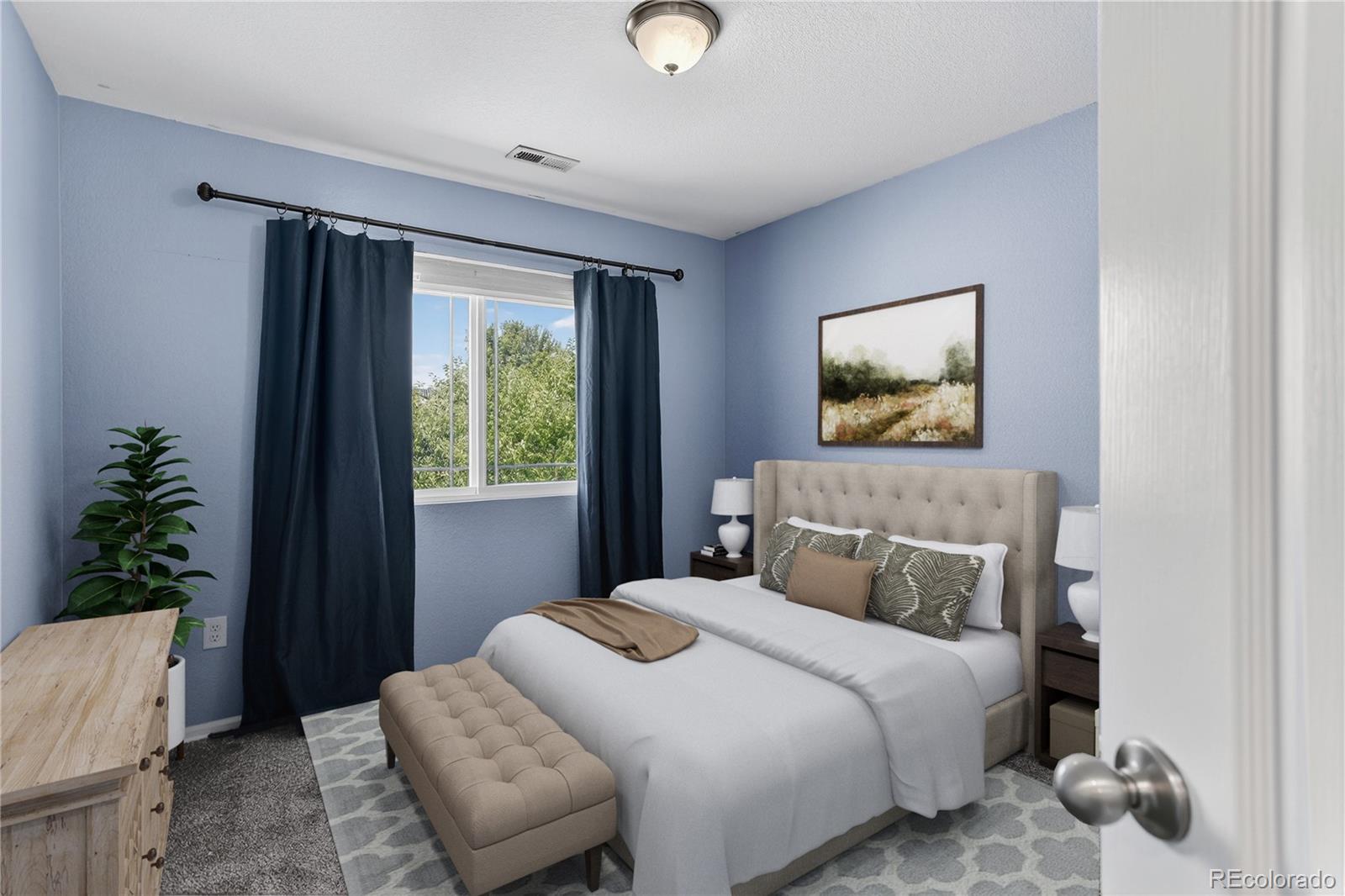 Aurora, Colorado, 80018, United States, 3 Bedrooms Bedrooms, ,3 BathroomsBathrooms,Residential,For Sale,1926277