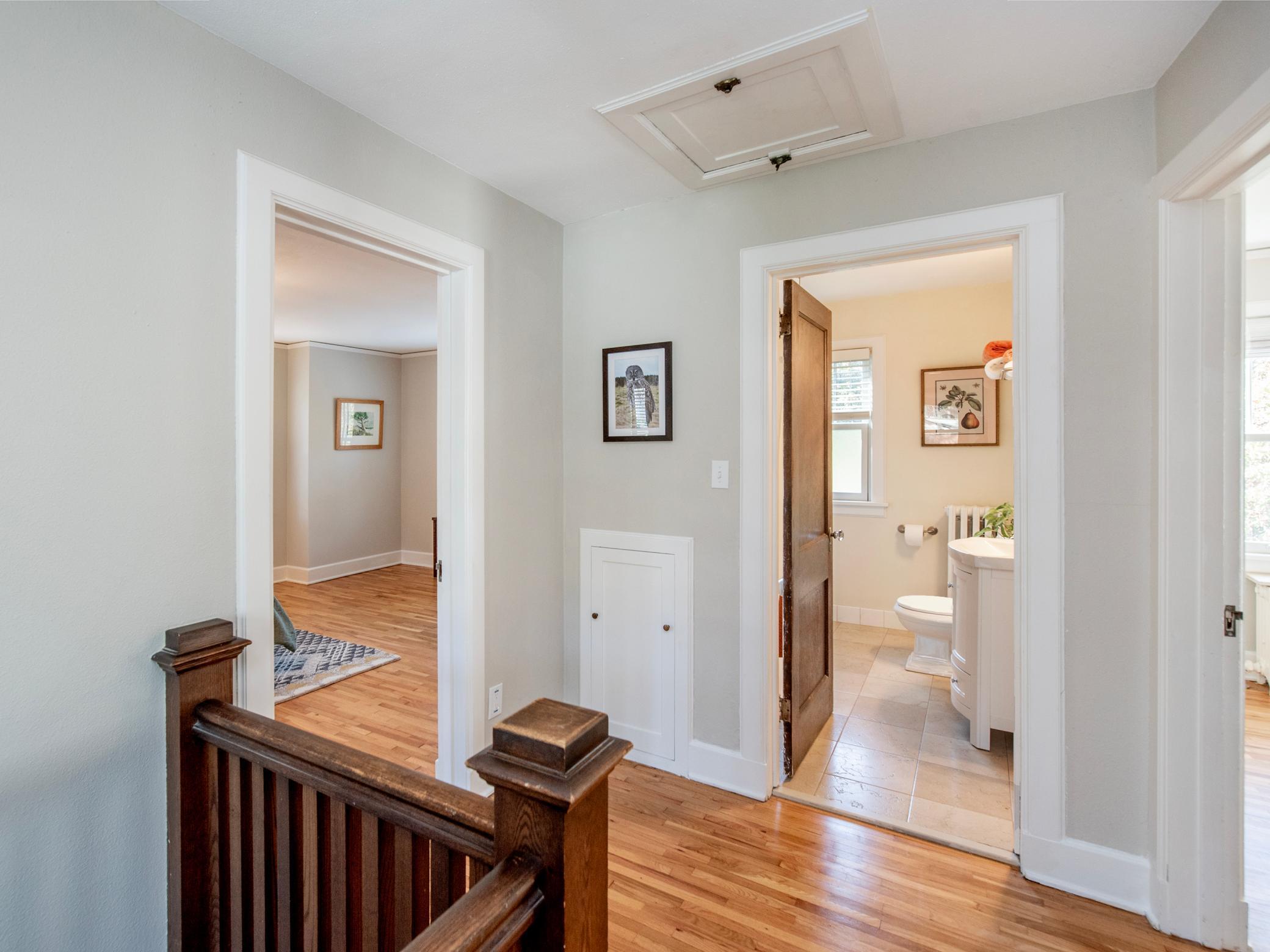 Saint Paul, Minnesota, 55104, United States, 3 Bedrooms Bedrooms, ,1 BathroomBathrooms,Residential,For Sale,1988037