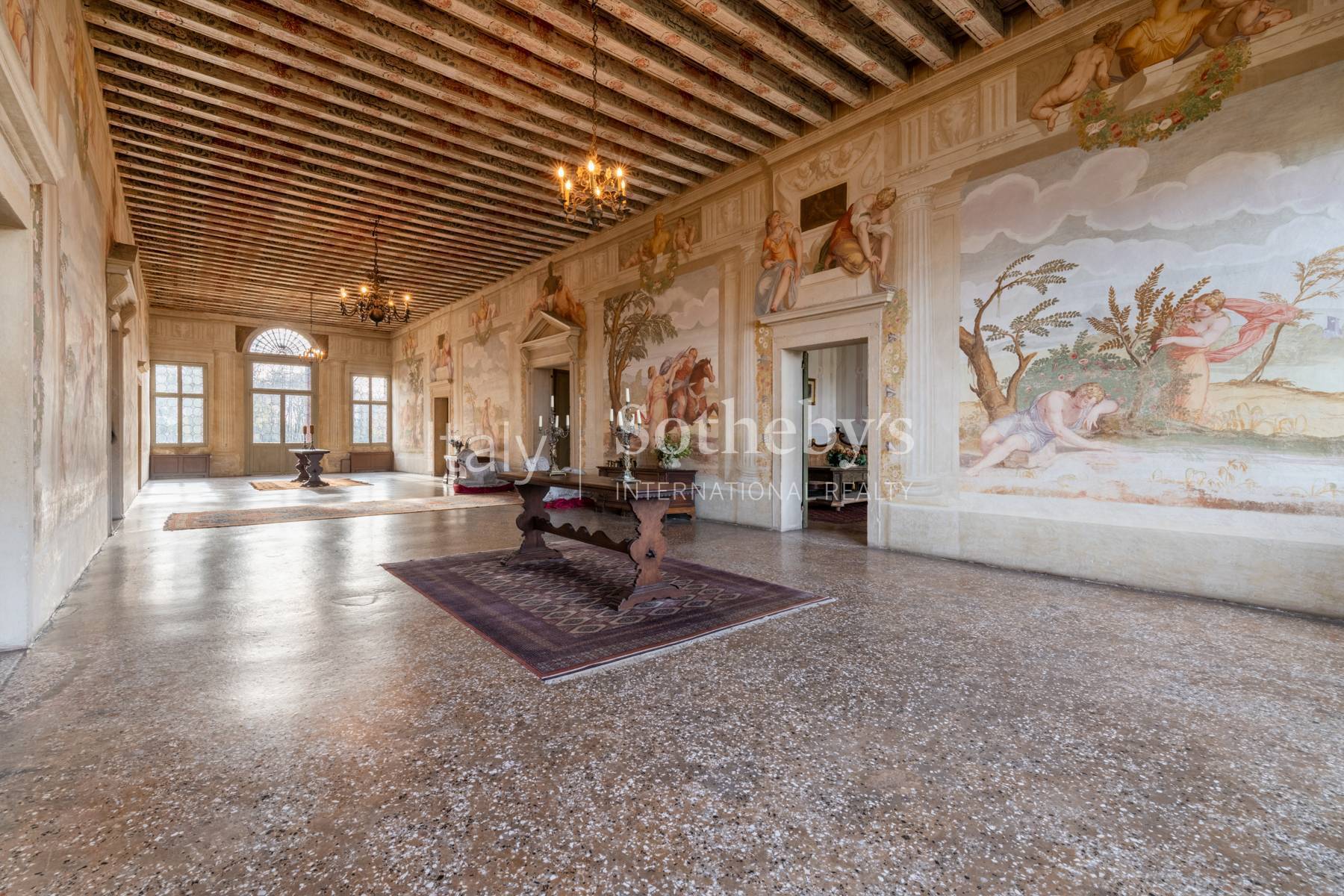  Venetian Renaissance Villa with frescoes and tower, barchessa and outbuildings - 物件實景