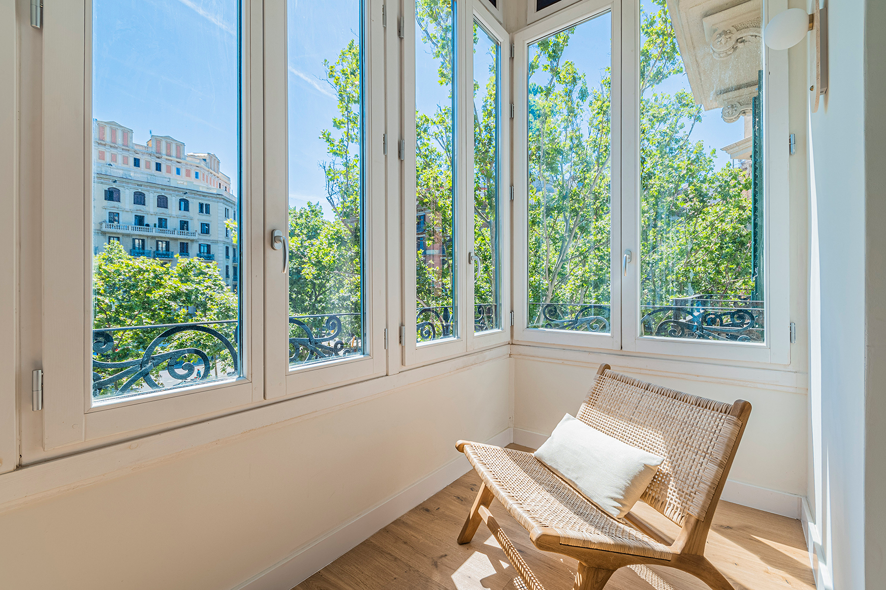  Elegant renovated residence in a majestic Eixample building - 物件實景