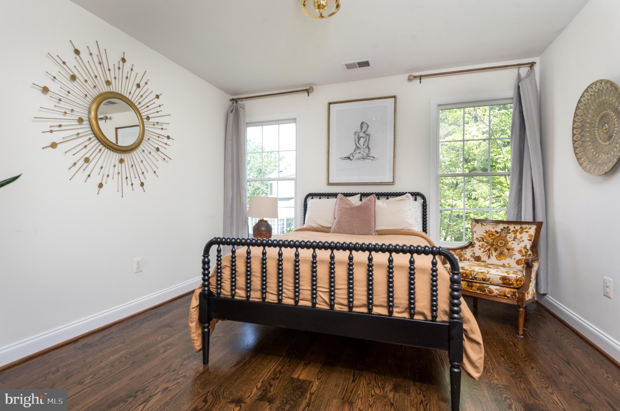 Haymarket, Virginia, 20169, United States, 4 Bedrooms Bedrooms, ,3 BathroomsBathrooms,Residential,For Sale,1902999