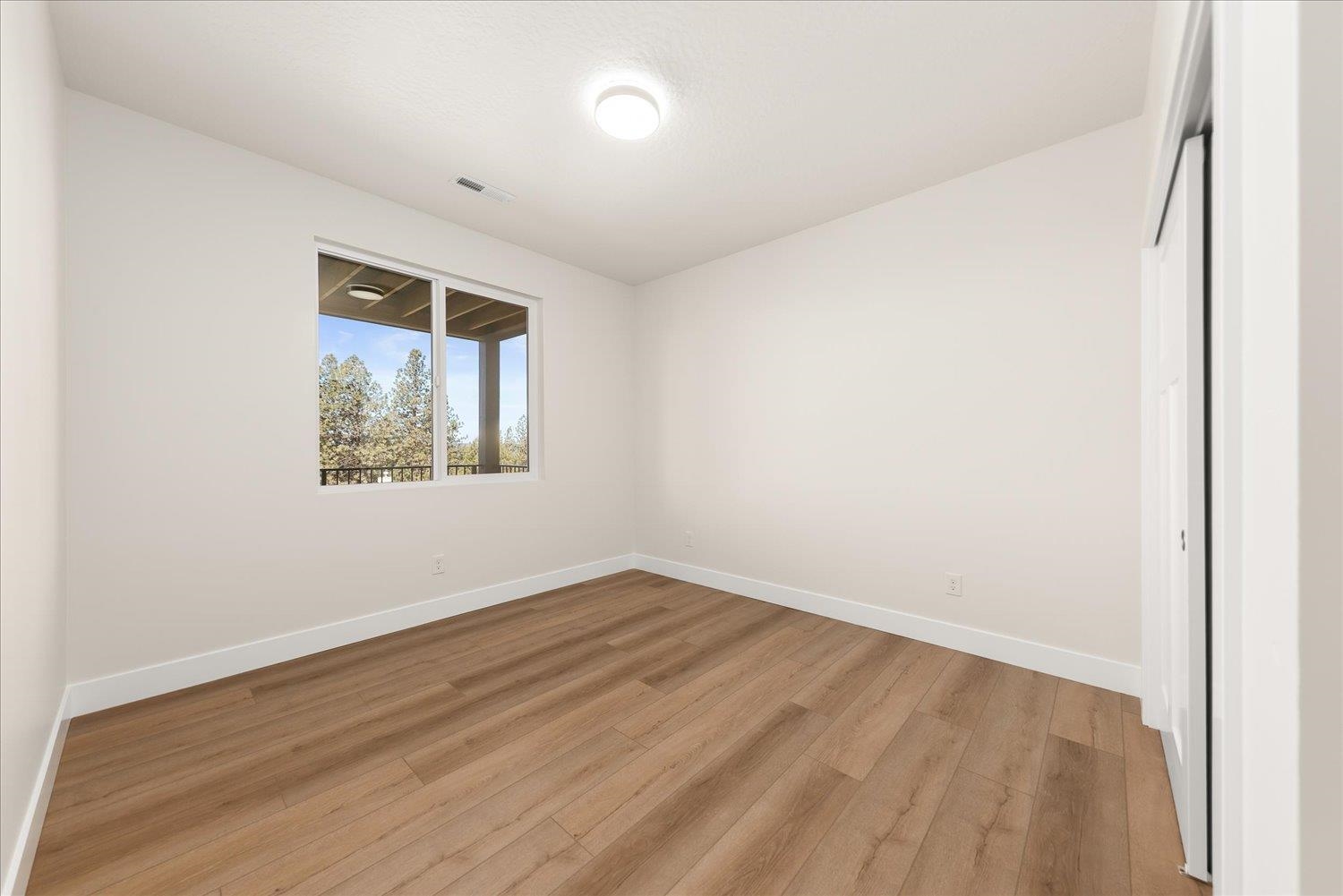 Spokane, Washington, 99208, United States, 4 Bedrooms Bedrooms, ,3 BathroomsBathrooms,Residential,For Sale,1826785