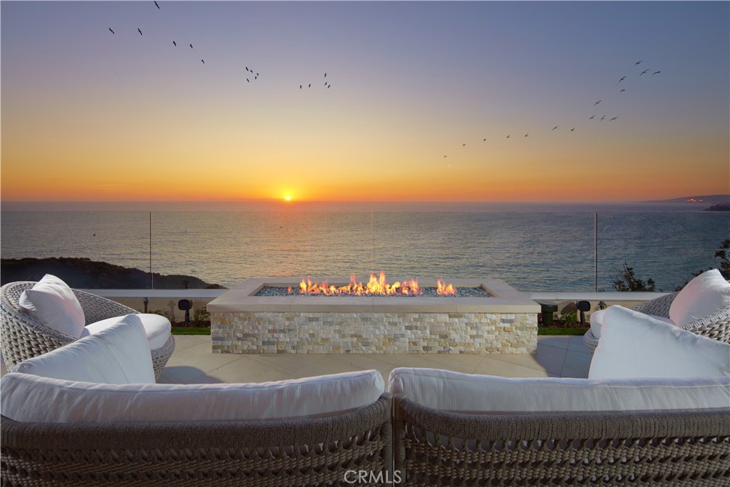 Dana Point, California, 92629, United States, 3 Bedrooms Bedrooms, ,4 BathroomsBathrooms,Residential,For Sale,1885078