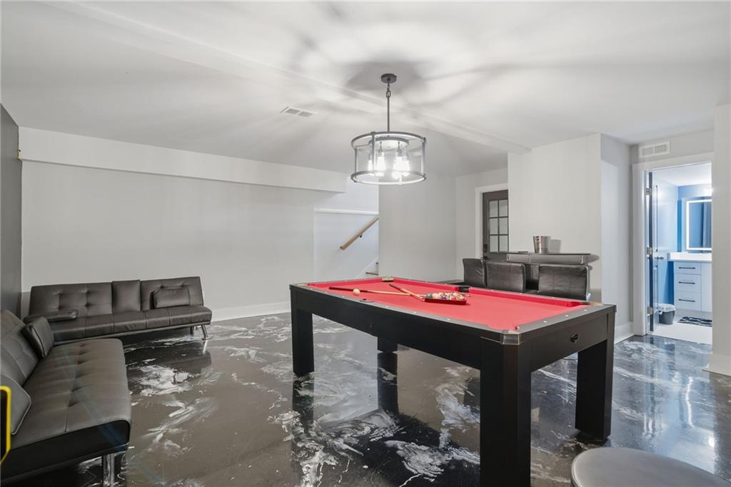 Atlanta, Georgia, 30315, United States, 4 Bedrooms Bedrooms, ,4 BathroomsBathrooms,Residential,For Sale,1996651