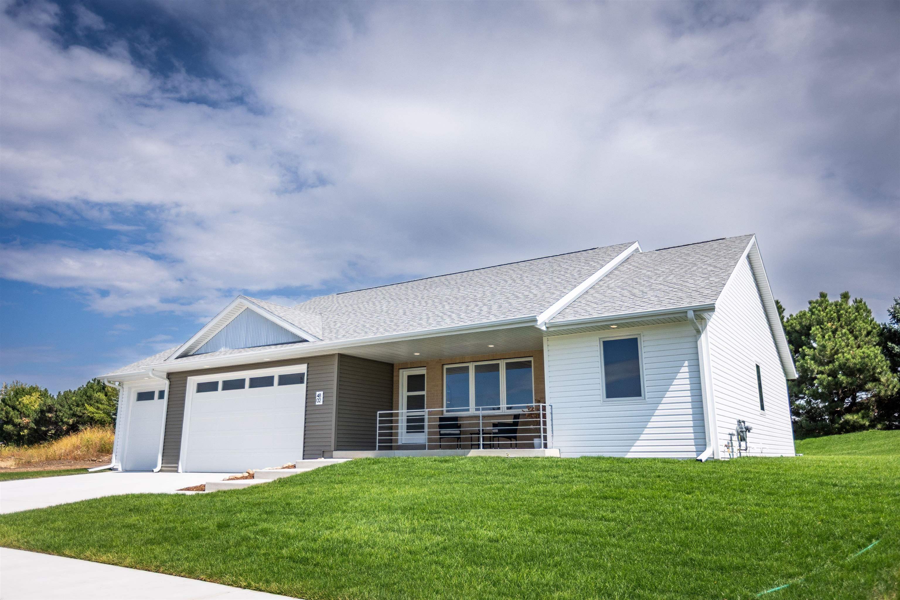 Milton, Wisconsin, 53563, United States, 3 Bedrooms Bedrooms, ,2 BathroomsBathrooms,Residential,For Sale,1983737