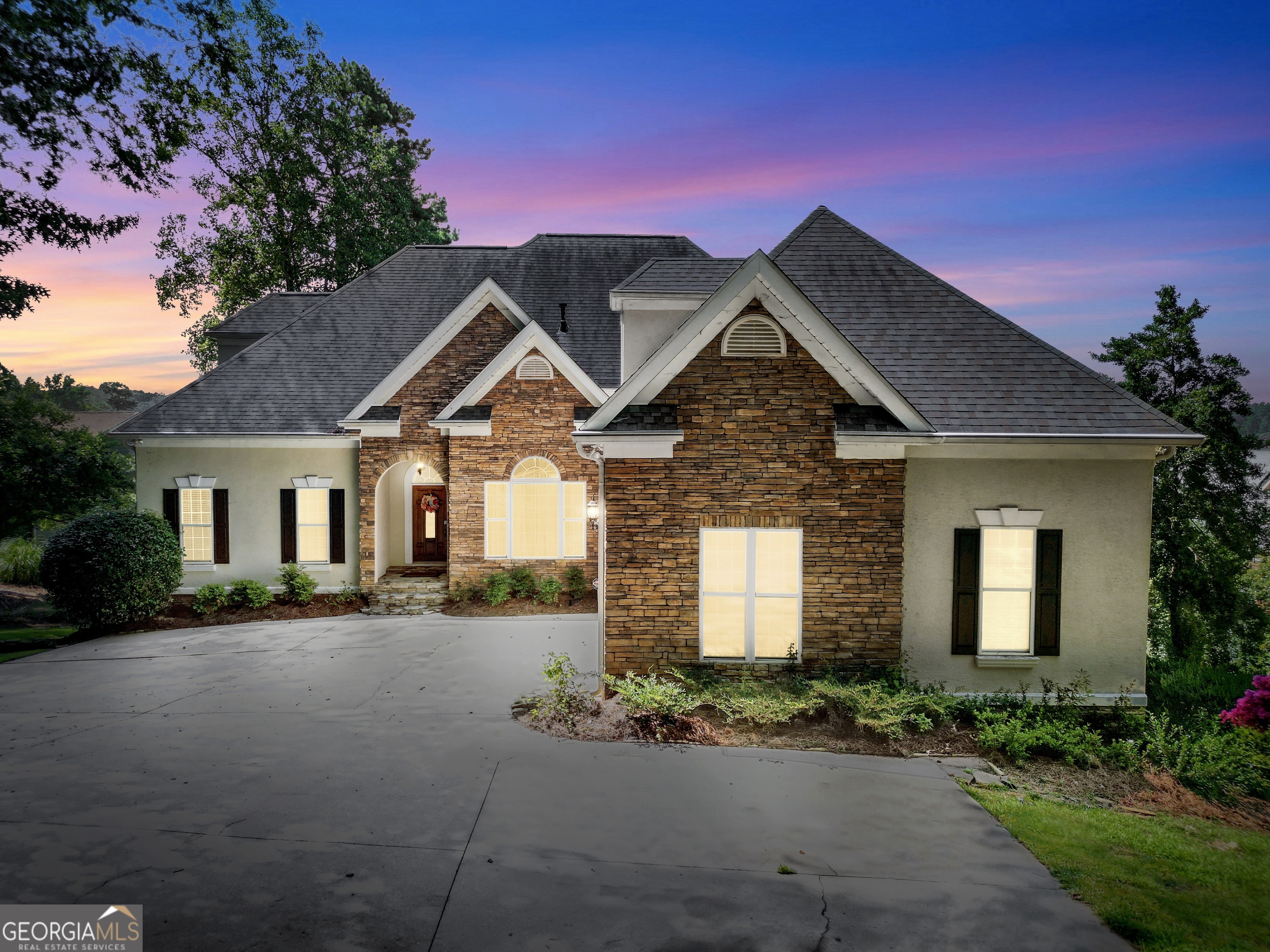 Monticello, Georgia, 31064, United States, 5 Bedrooms Bedrooms, ,5 BathroomsBathrooms,Residential,For Sale,1905825