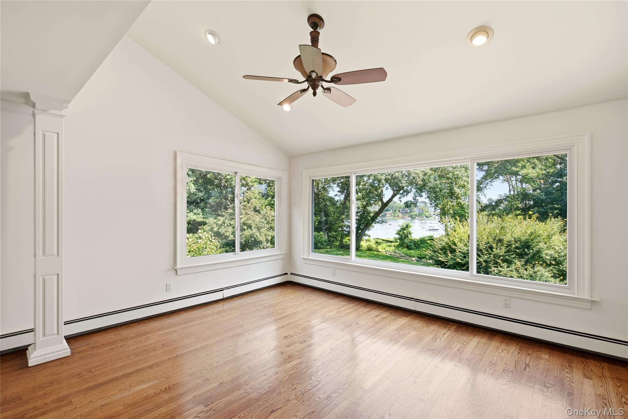  6 Lighthouse Point, Lloyd Harbor, NY, 11743 - 物件實景
