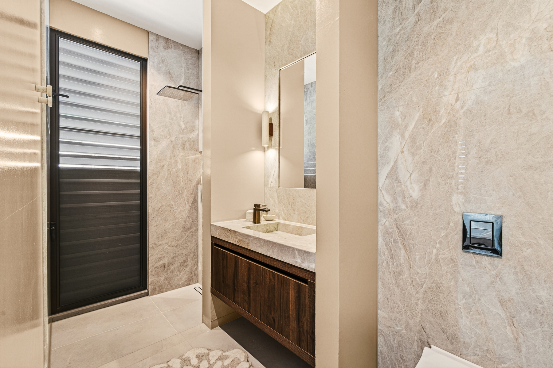  Blue Bay Hills Residences F4 - 物件實景