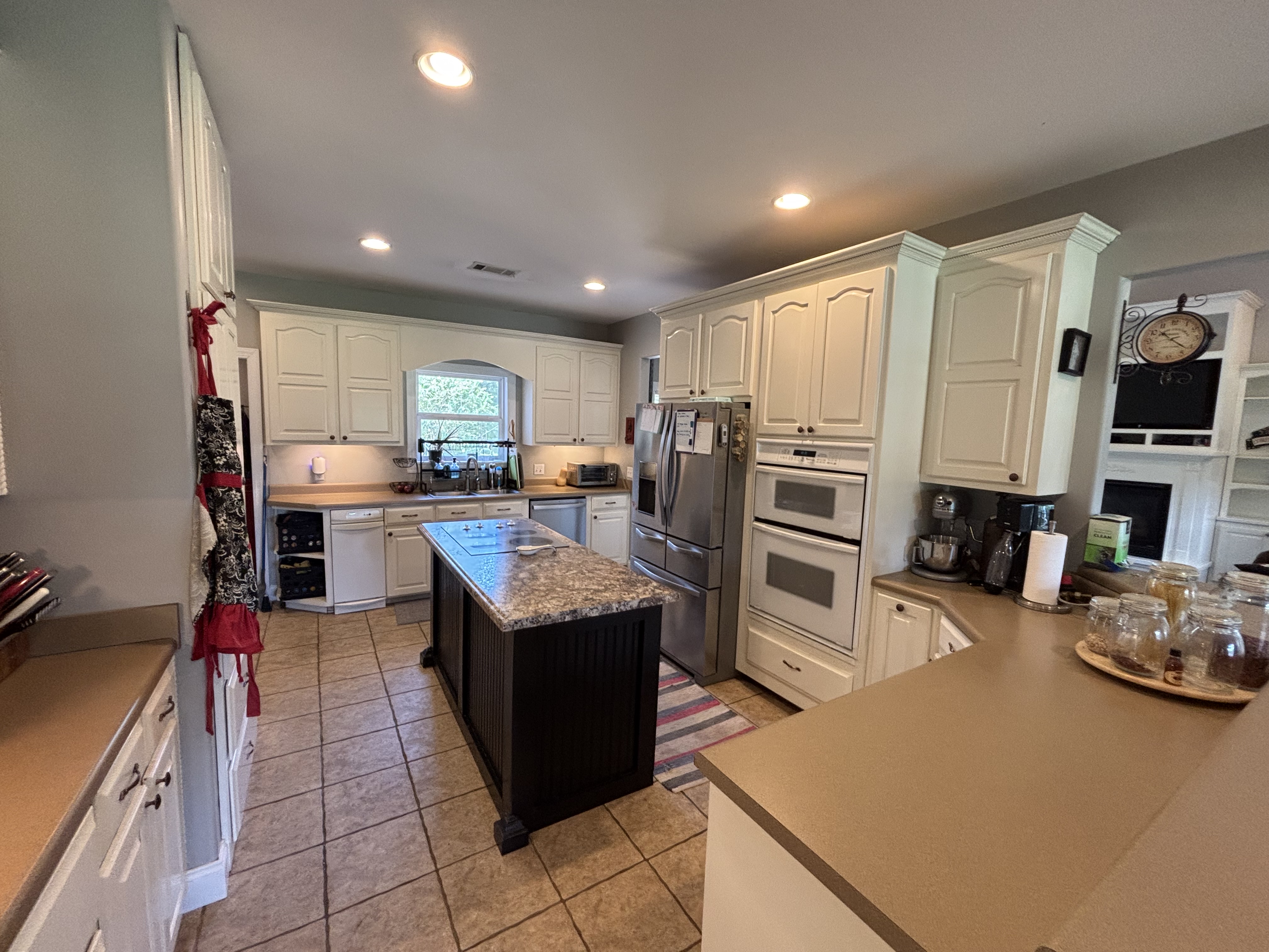 Algoma, Mississippi, 38863, United States, 4 Bedrooms Bedrooms, ,2 BathroomsBathrooms,Residential,For Sale,1928744