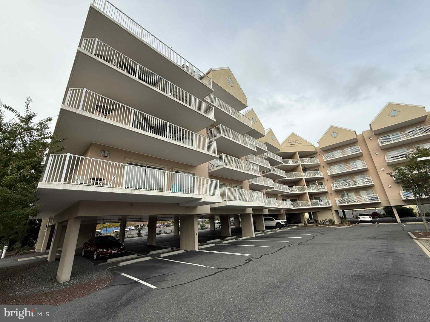 Ocean City, Maryland, 21842, United States, 2 Bedrooms Bedrooms, ,2 BathroomsBathrooms,Residential,For Sale,1947442