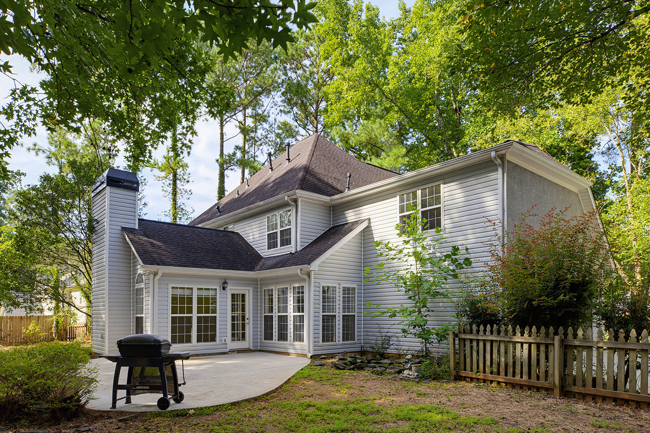  Well-Maintained Home in Prime Newnan Location - 物件實景