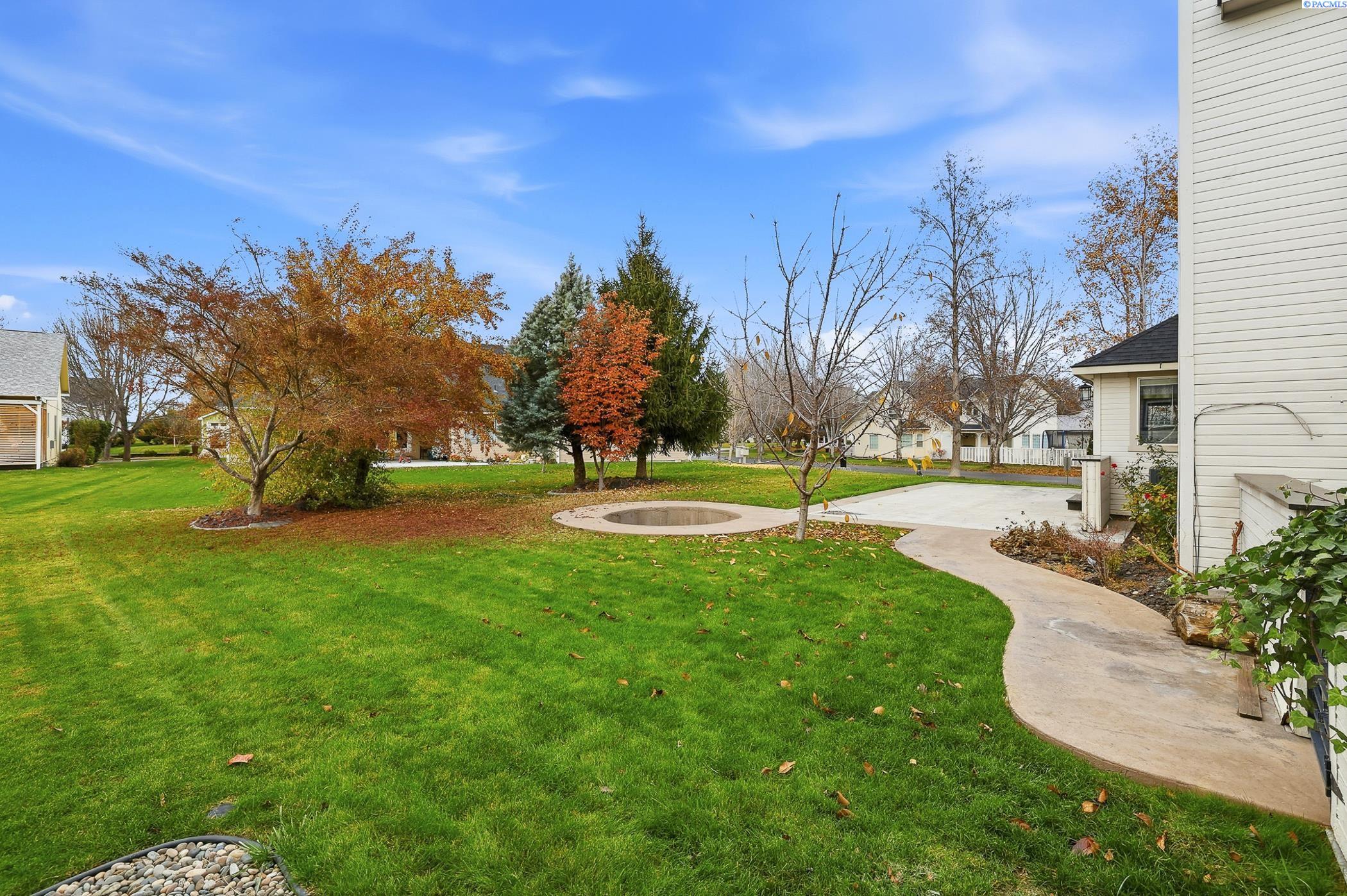 Pasco, Washington, 99301, United States, 3 Bedrooms Bedrooms, ,3 BathroomsBathrooms,Residential,For Sale,1998490