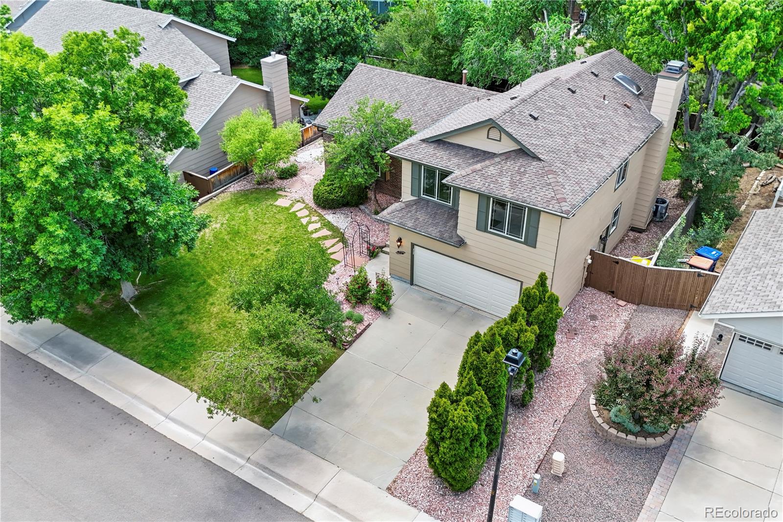 Highlands Ranch, Colorado, 80126, United States, 4 Bedrooms Bedrooms, ,3 BathroomsBathrooms,Residential,For Sale,1883252