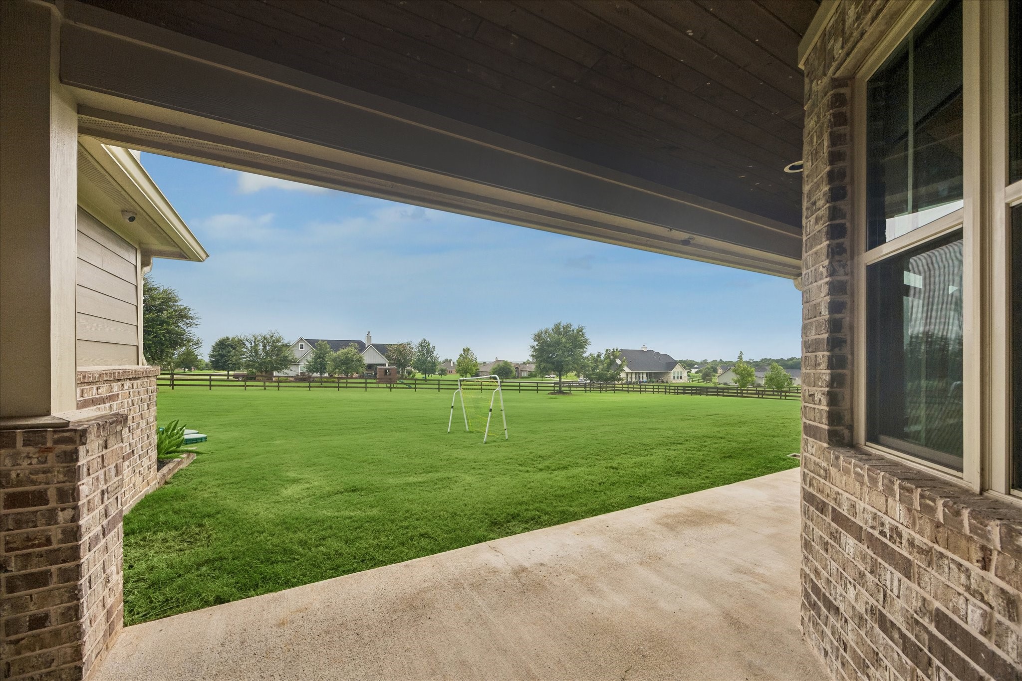  885 Amethyst Drive, Bellville, TX, 77418 - 物件實景