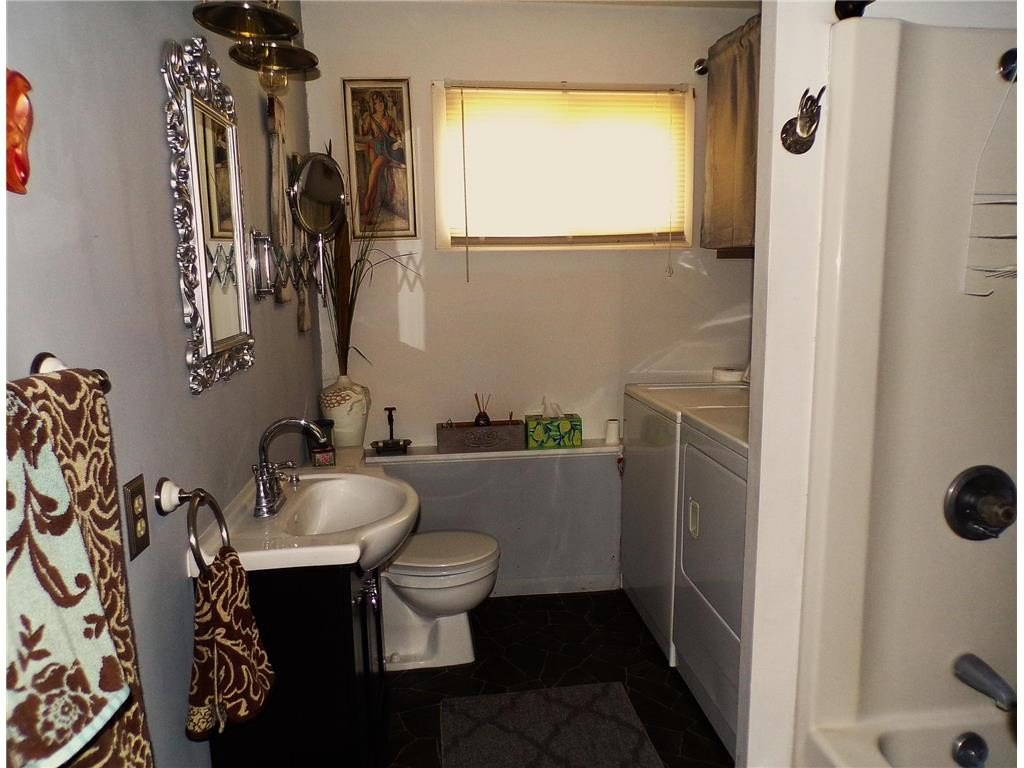 Pelican Rapids, Minnesota, 56572, United States, 3 Bedrooms Bedrooms, ,2 BathroomsBathrooms,Residential,For Sale,1872301