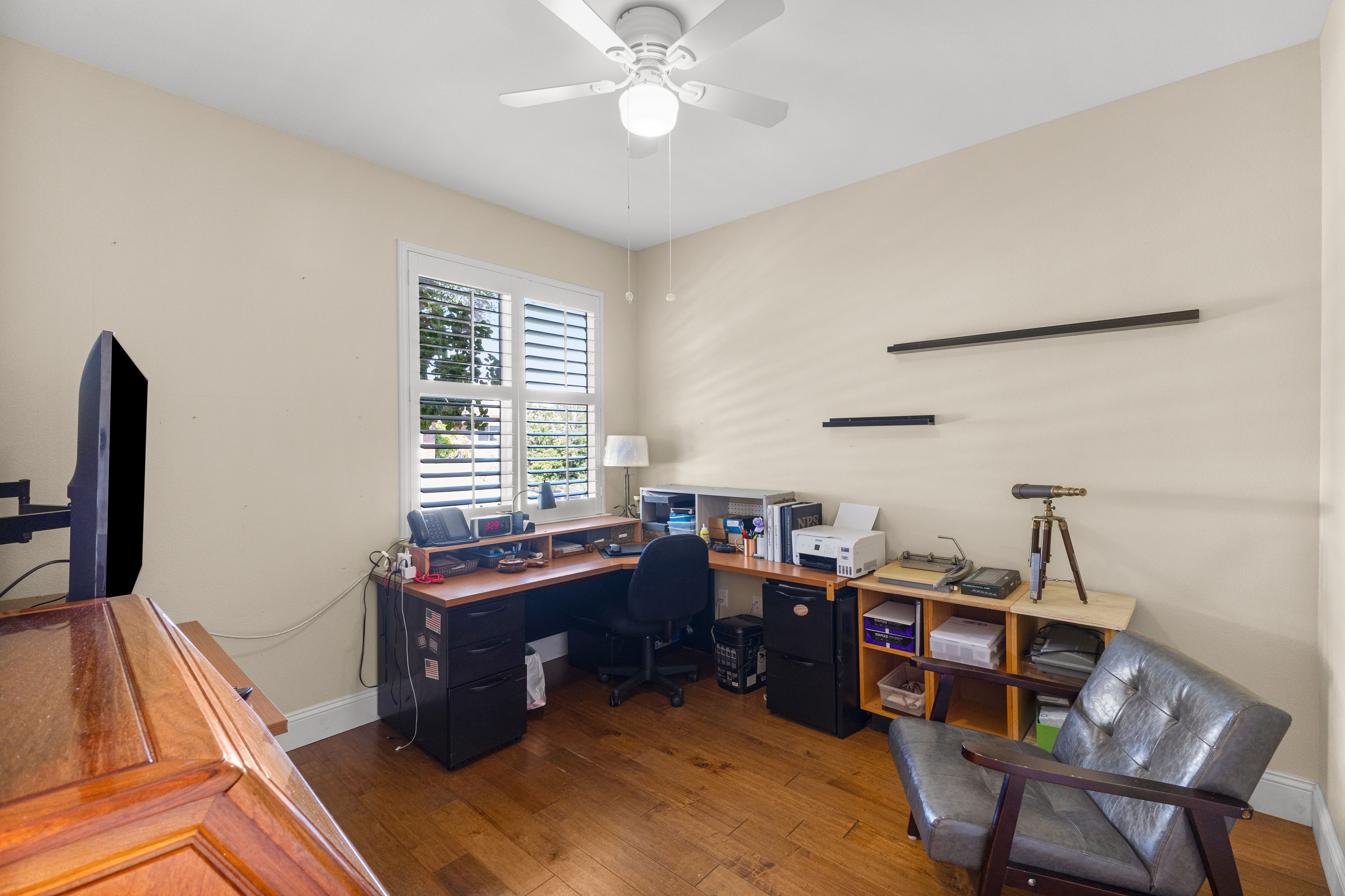  Custom Home on a Spectacular View Lot with Majestic Heritage Oak - 物件實景