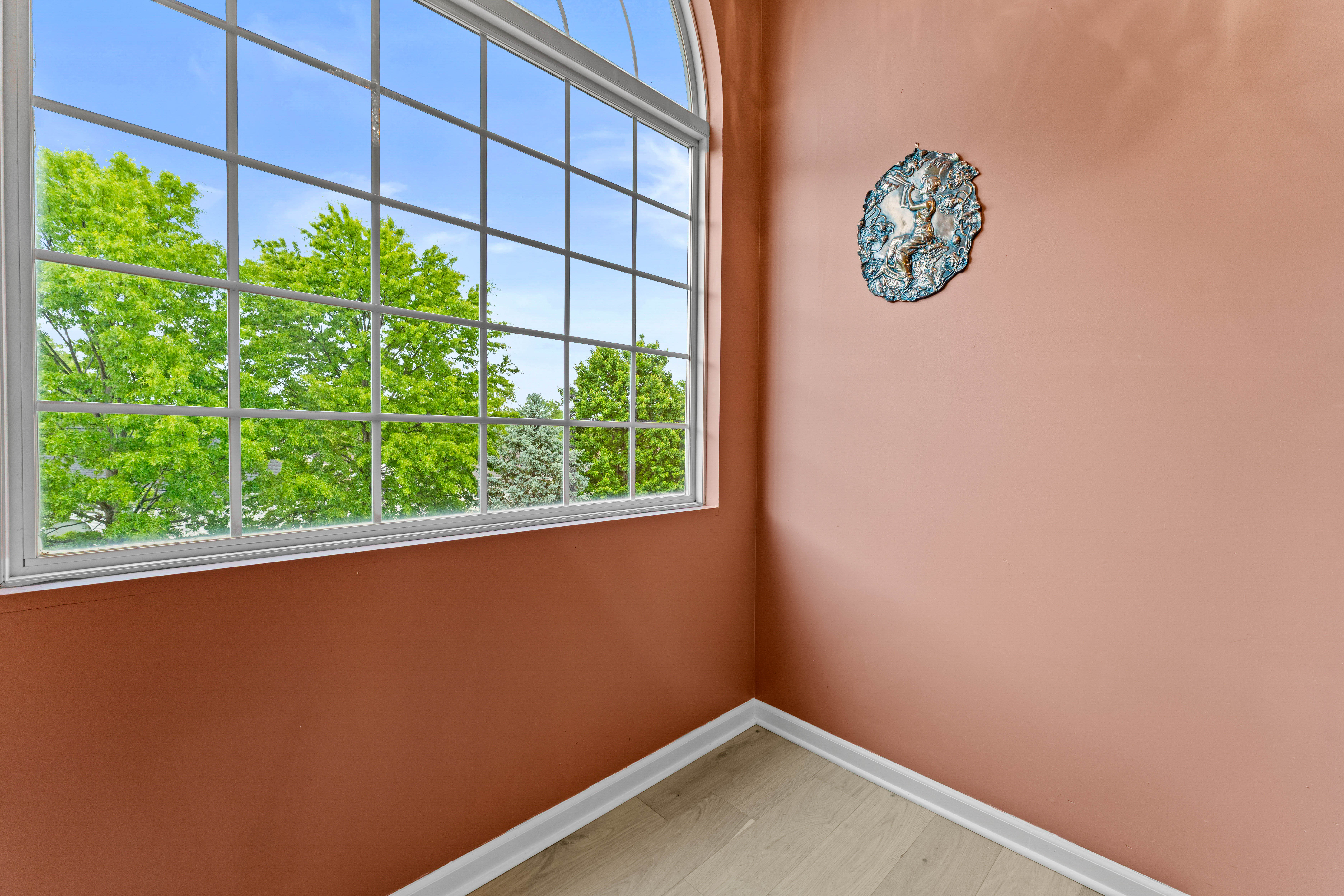  Updated Home in Bellerive Farm Estates - 物件實景