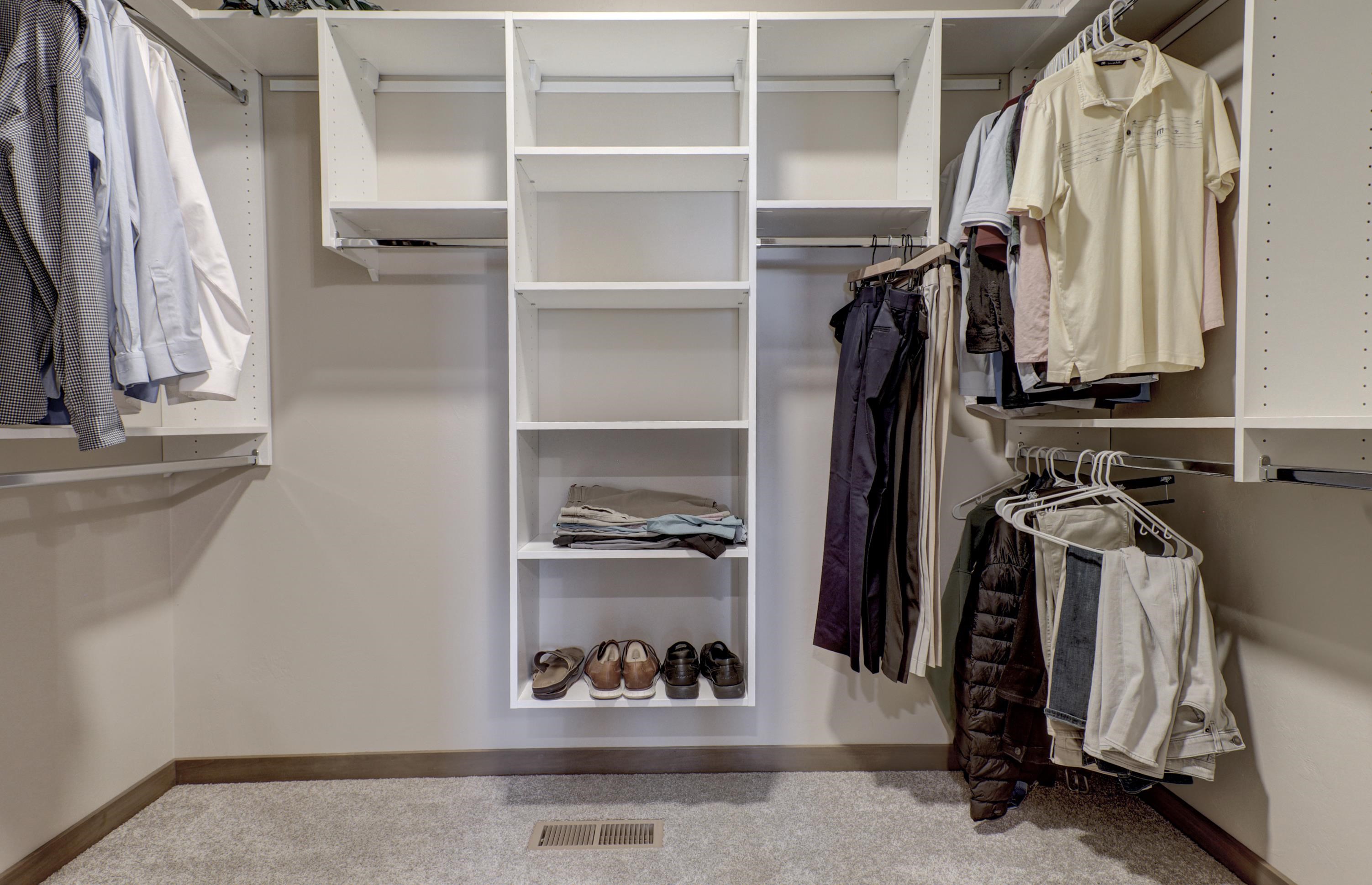 Sherwood, Wisconsin, 54169-2705, United States, 3 Bedrooms Bedrooms, ,3 BathroomsBathrooms,Residential,For Sale,1978161