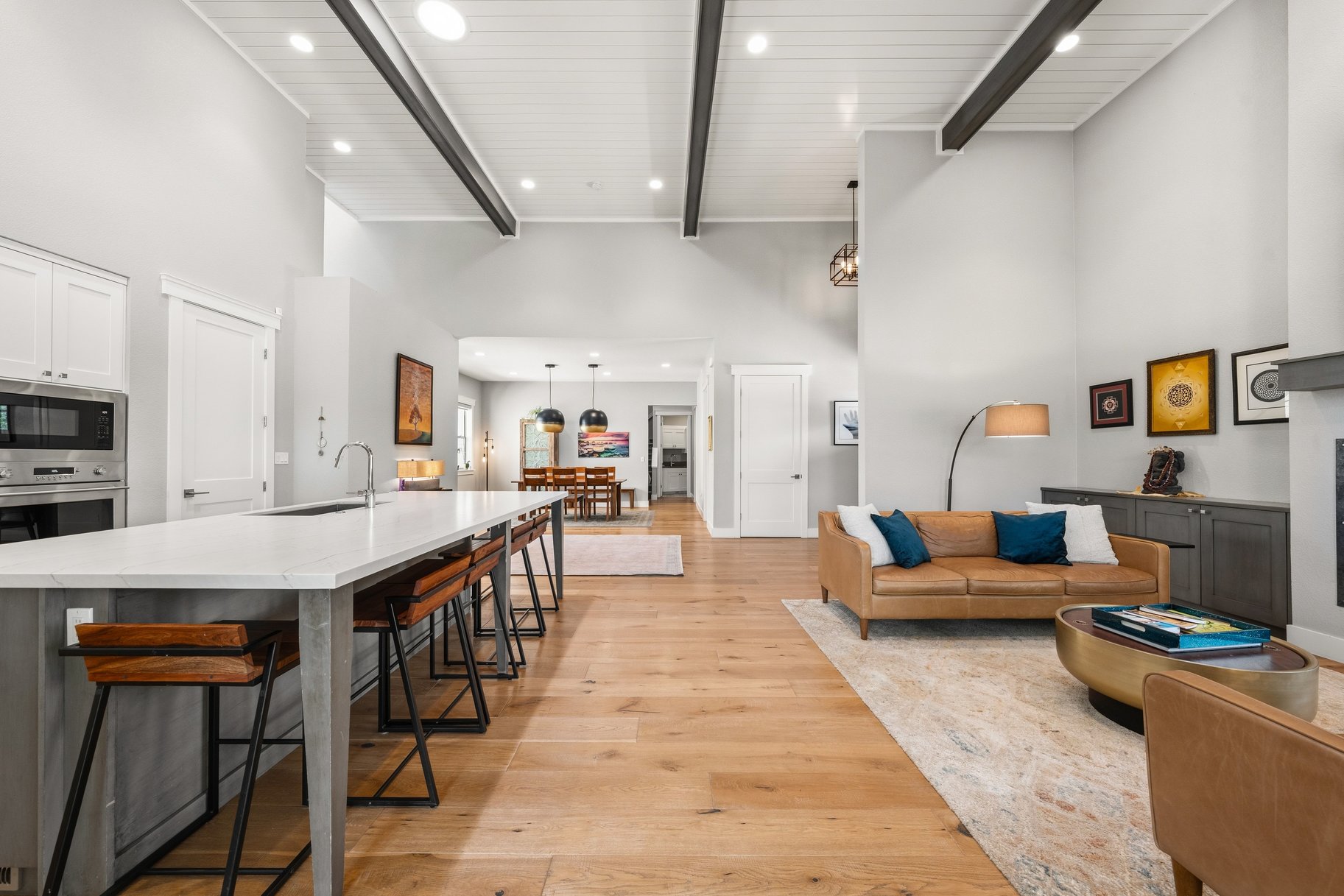  Refined living on one of Reno