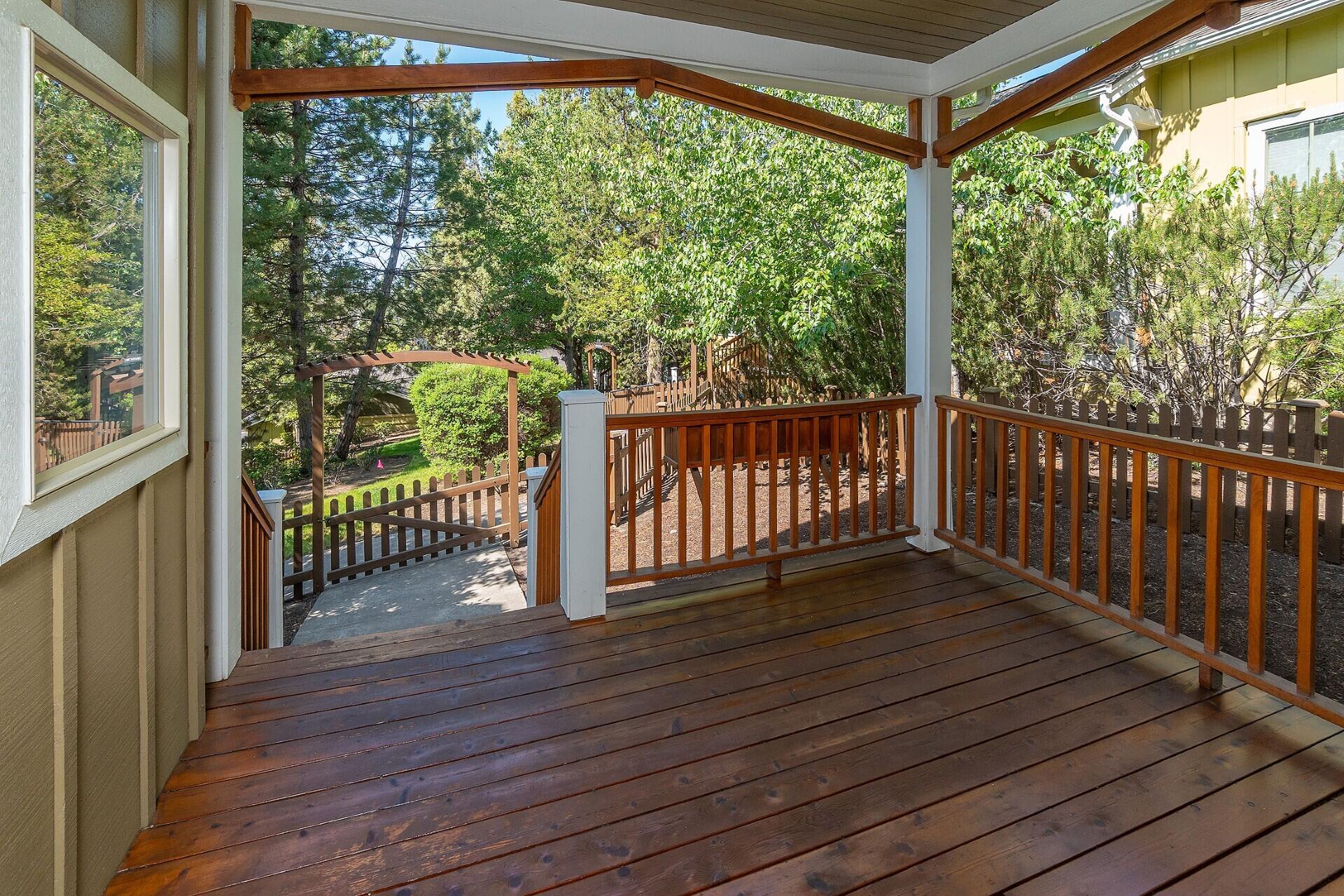 Bend, Oregon, 97703, United States, 2 Bedrooms Bedrooms, ,1 BathroomBathrooms,Residential,For Sale,1848666